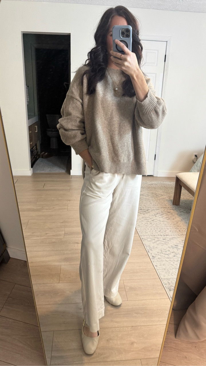 Hands down my favorite pands right now! So cute and comfy. 5’8 M tall @Target 

#LTKootd #LTKSaleAlert #LTKTall