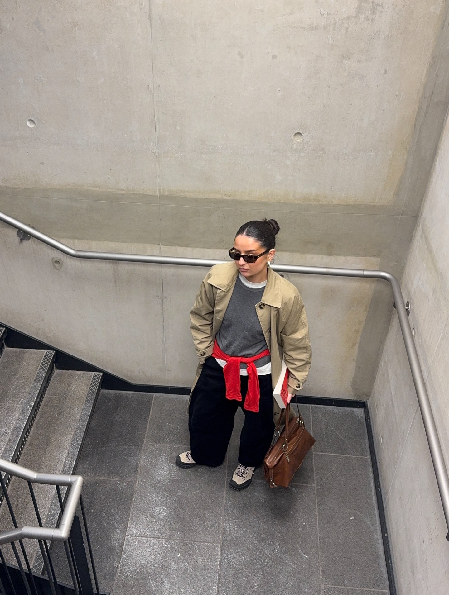 Barrel leg trouser outfit inspo 

Comment OUTFIT and I will send you the links directly 🫶🏼

#LTKmodest #LTKspring #LTKstyletip