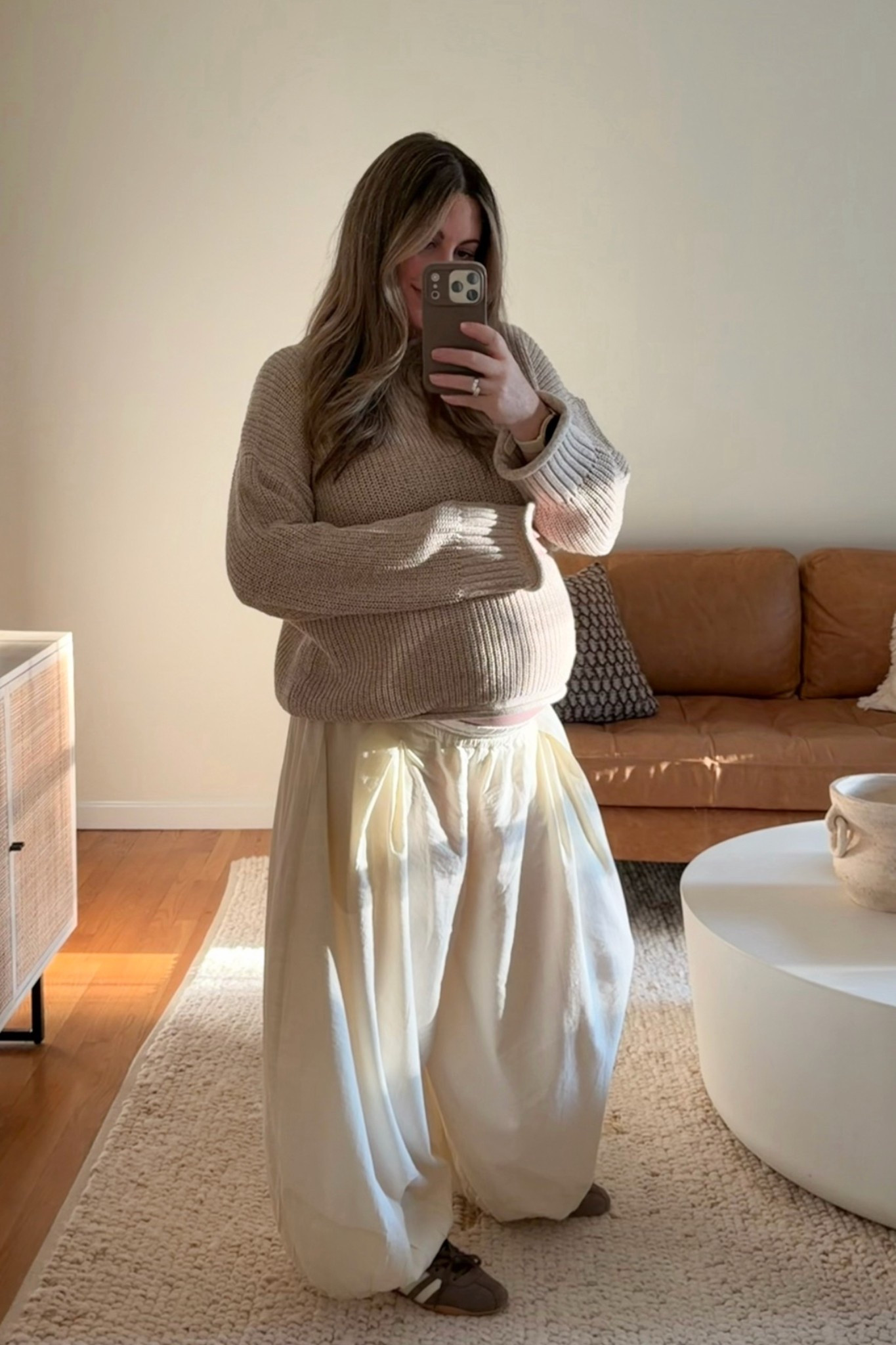 Wearing L in the Abercrombie rollneck - sooo comparable to JCREW but less $$$!!

#LTKootd
