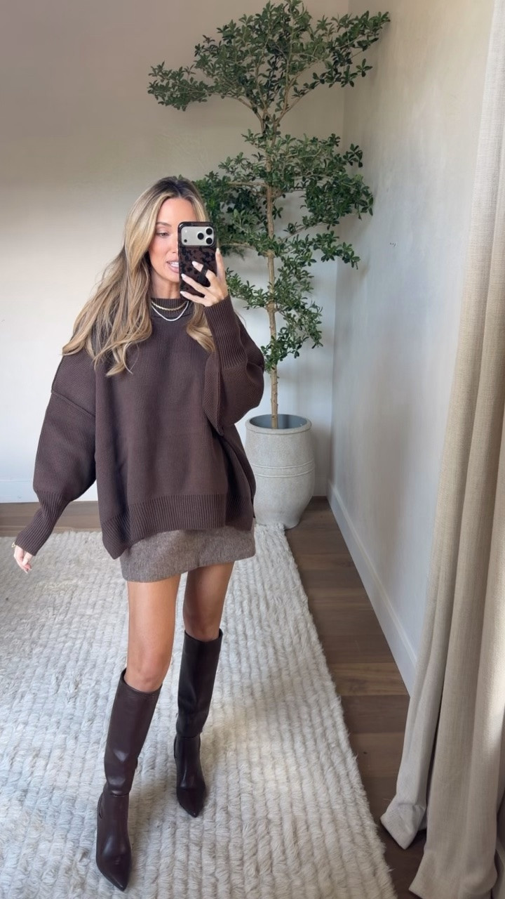 This sweater from the @VICI Thanksgiving edit is so cute and is so easy to dress up or down!