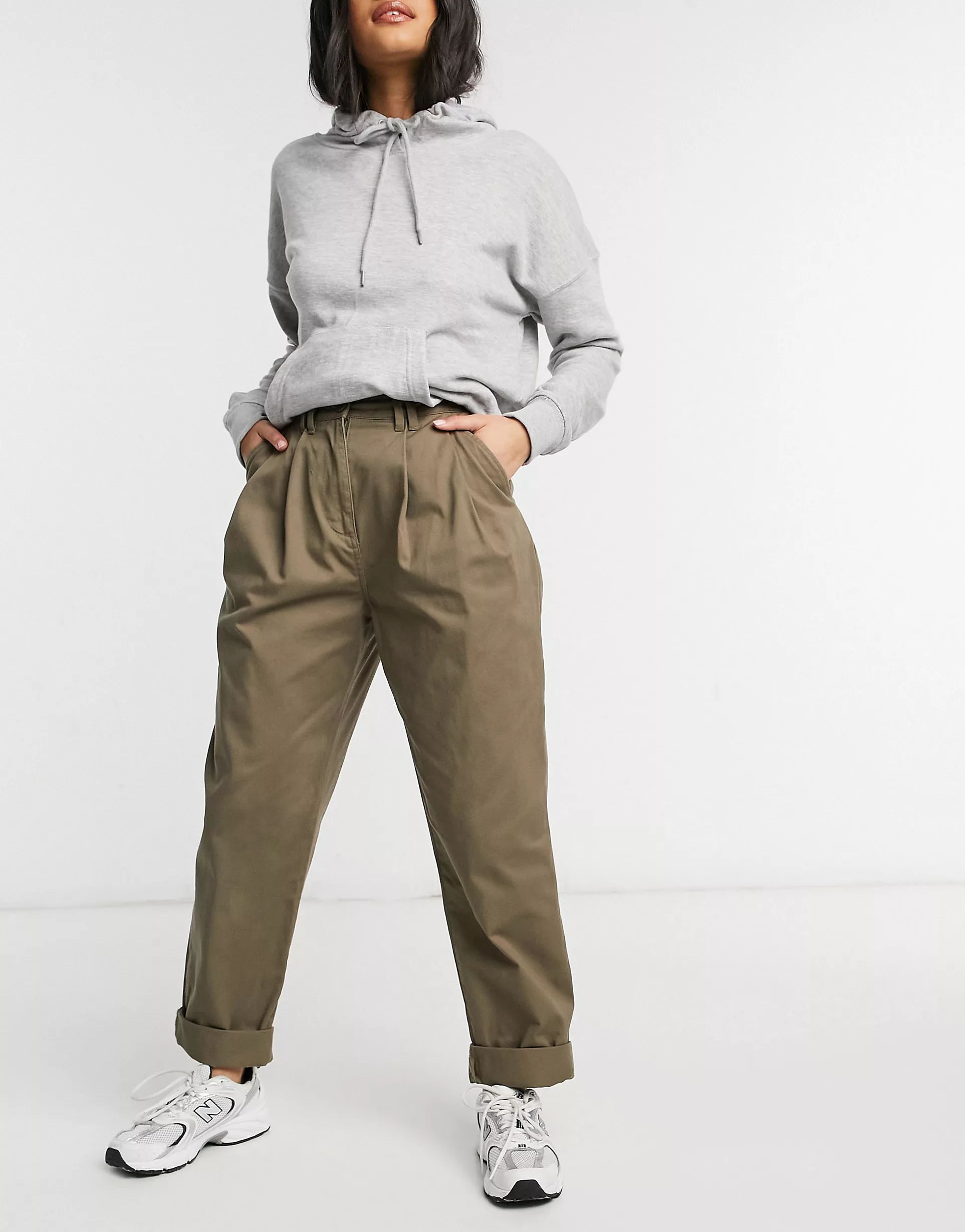 ASOS DESIGN ovoid pleated front peg pants in olive green | ASOS (Global)