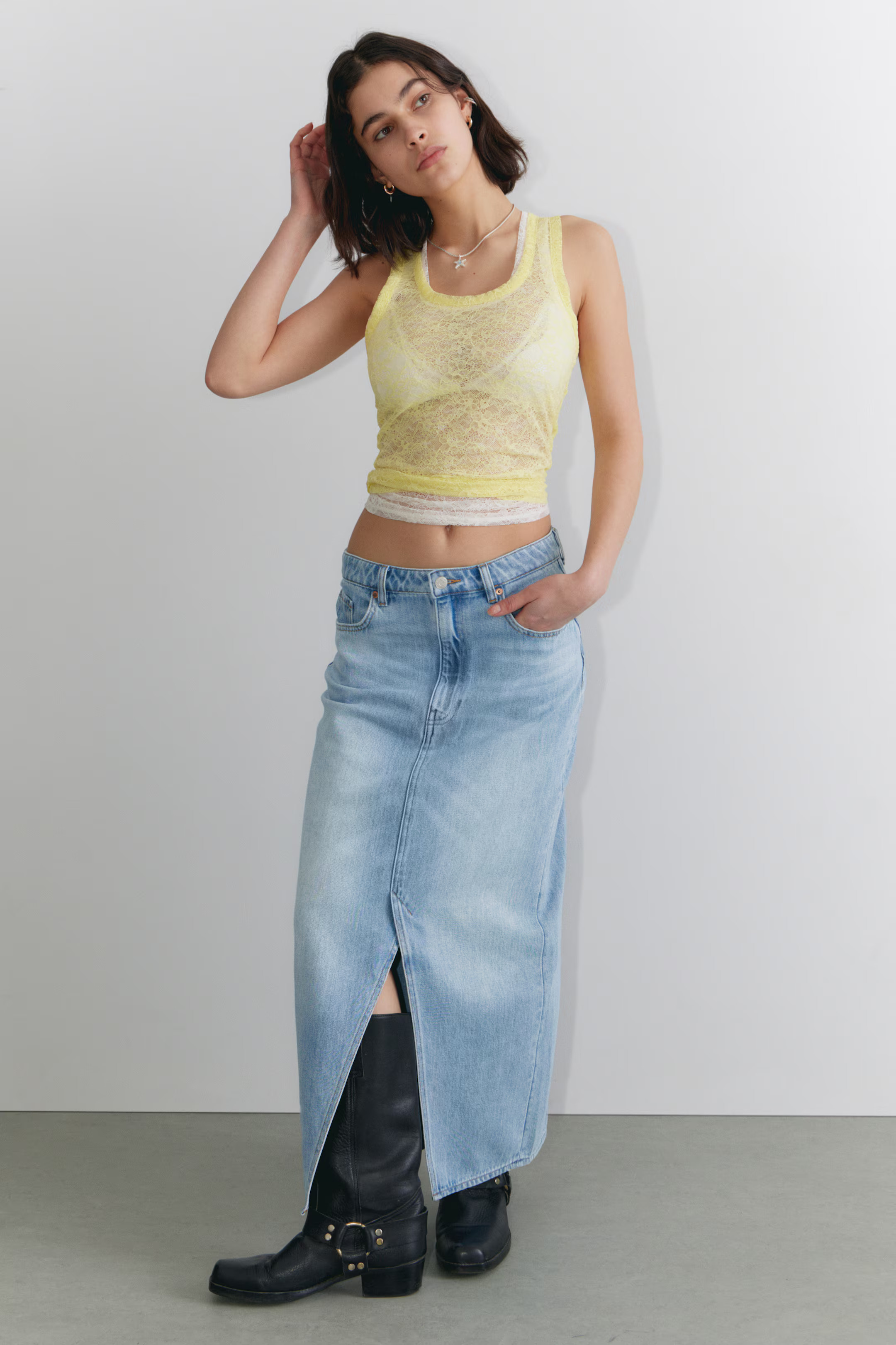 Jupe midi en denim | H&M (FR, IT, ES, PT, BE)