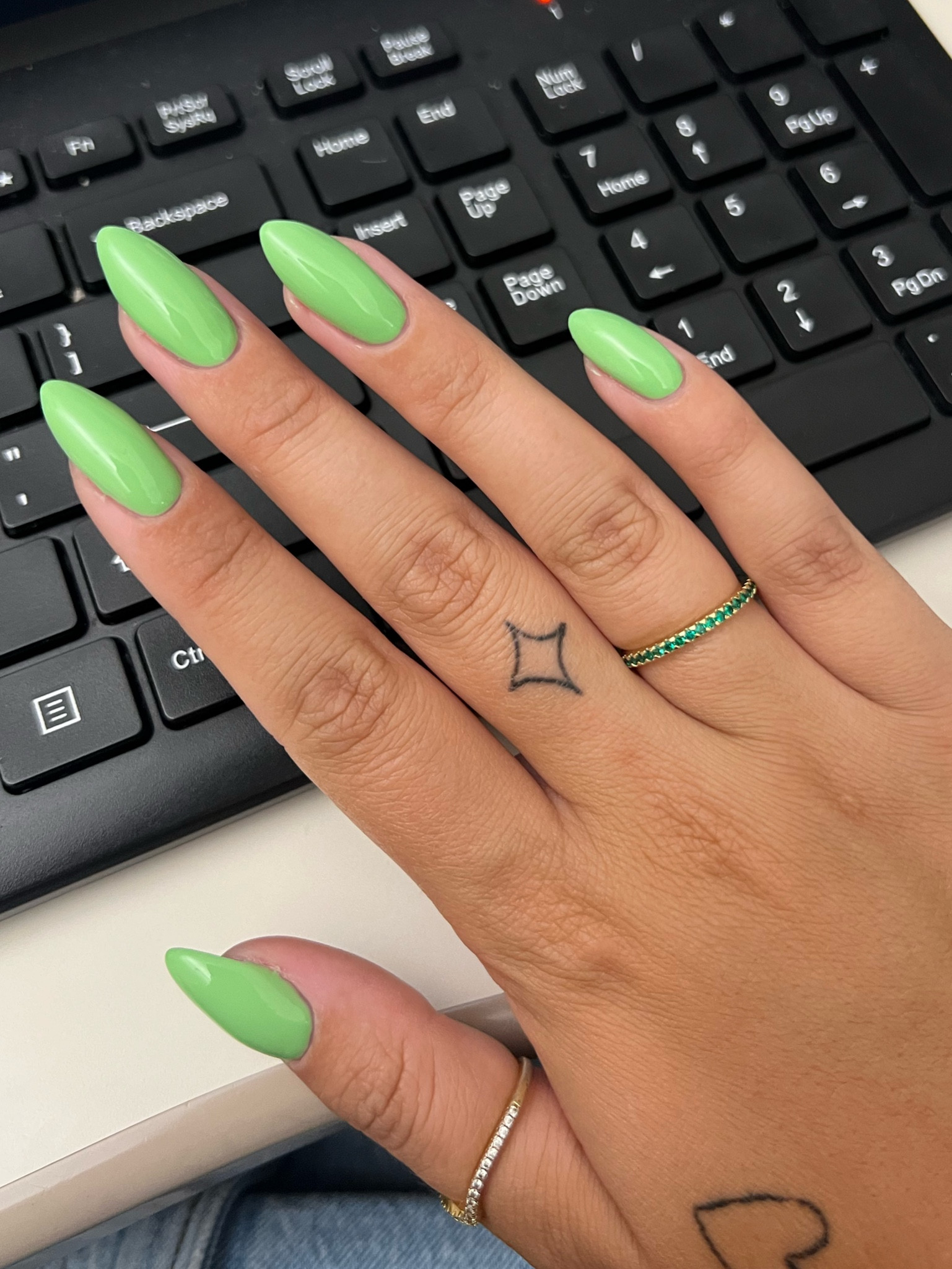 These nails are giving!!!! BUT I love my new ring…it’s johns birth stone 💚 

#LTKStyleTip #LTKFindsUnder50 #LTKWedding