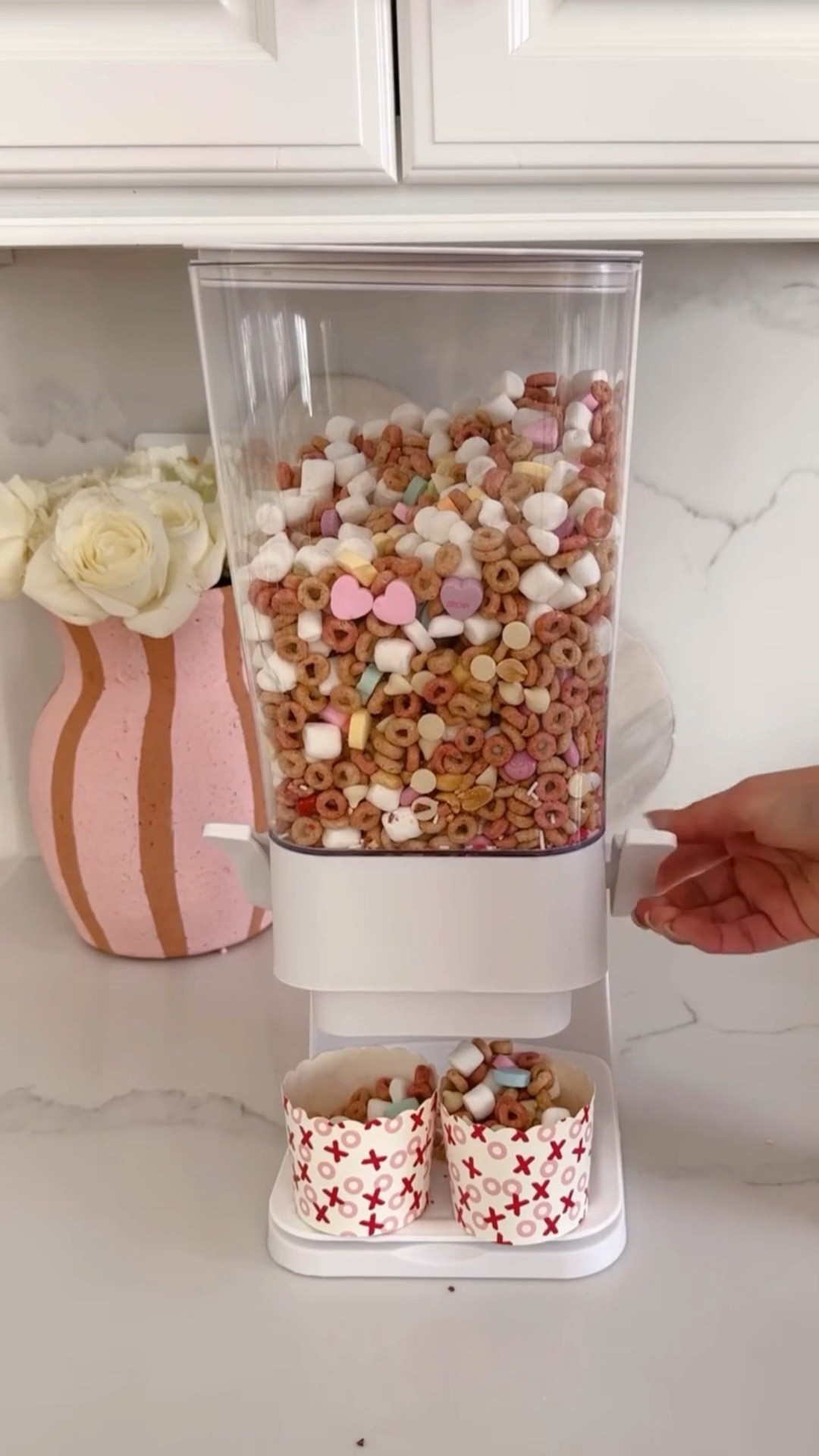 Vday Snack Mix 🥰🥰 

#LTKfoodie #LTKKids #LTKSeasonal