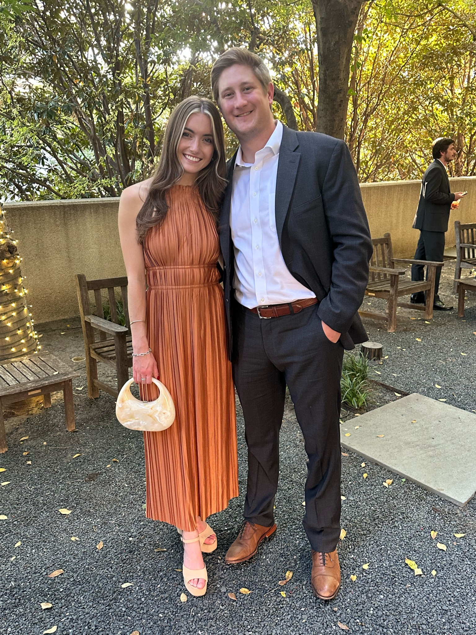 Love a good fall wedding!!