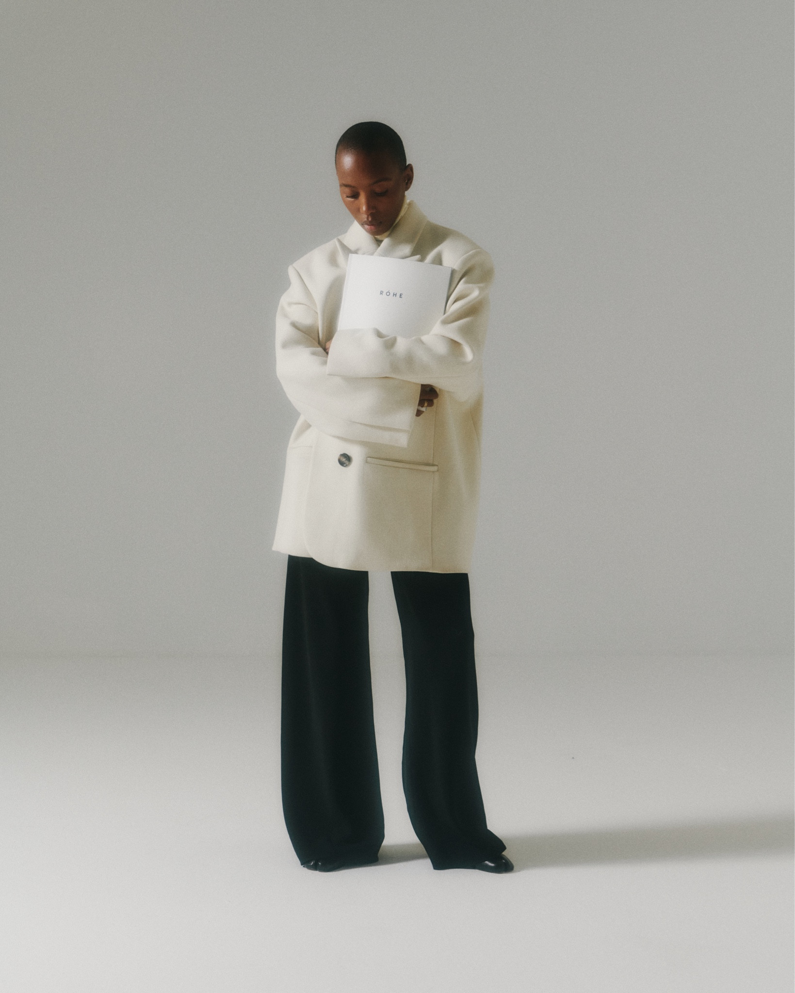 Róhe Frame : modern, minimal, and effortless. 

#LTKstyletip #LTKeurope