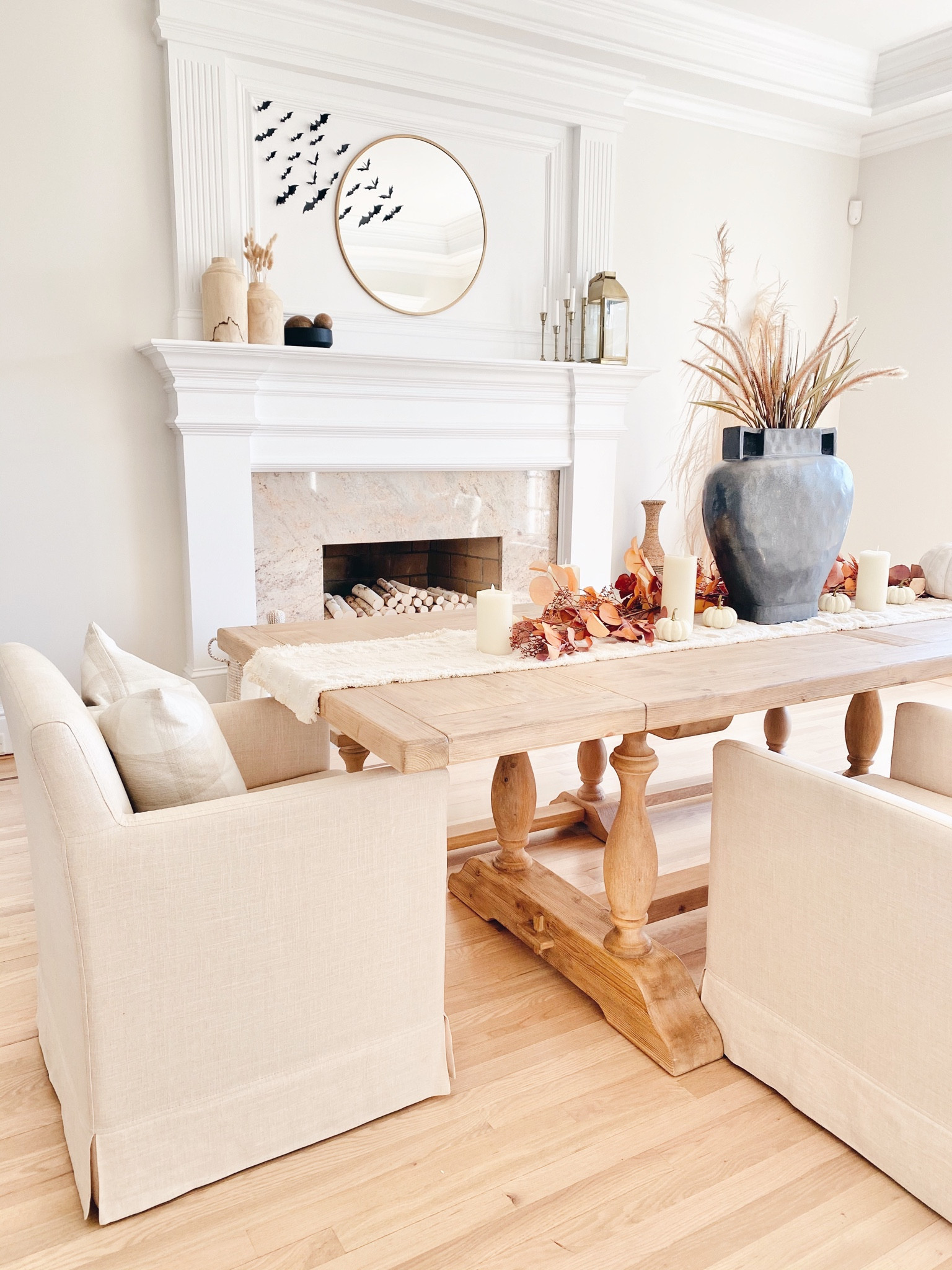 Extending dining table.  

#LTKsalealert #LTKstyletip #LTKhome