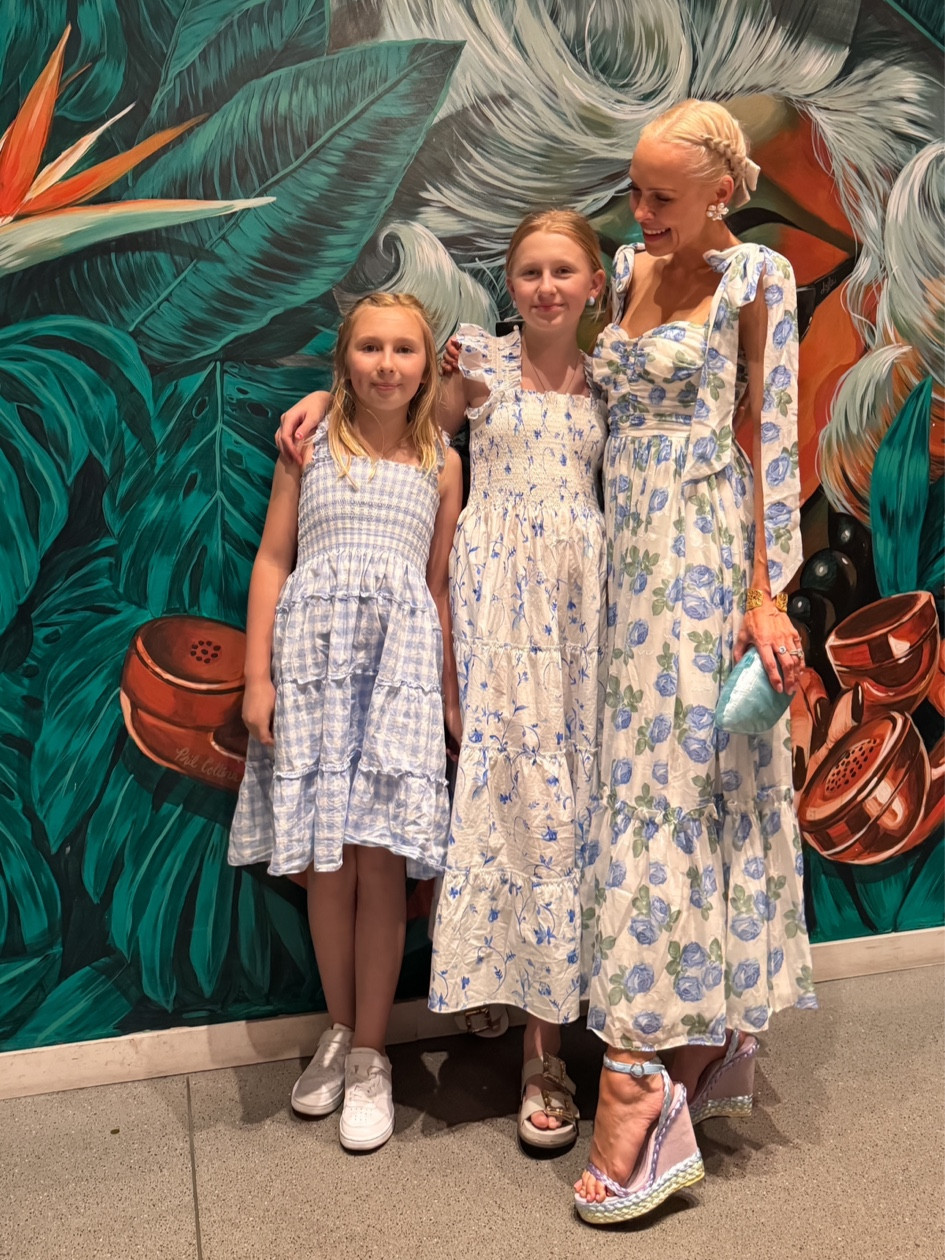 Birthday dinner looks with my muffins 🥰🩷
This dress was such a good find! Way over delivers for the price point. Linked in more color options  

#LTKshoecrush #LTKfindsunder100 #LTKstyletip