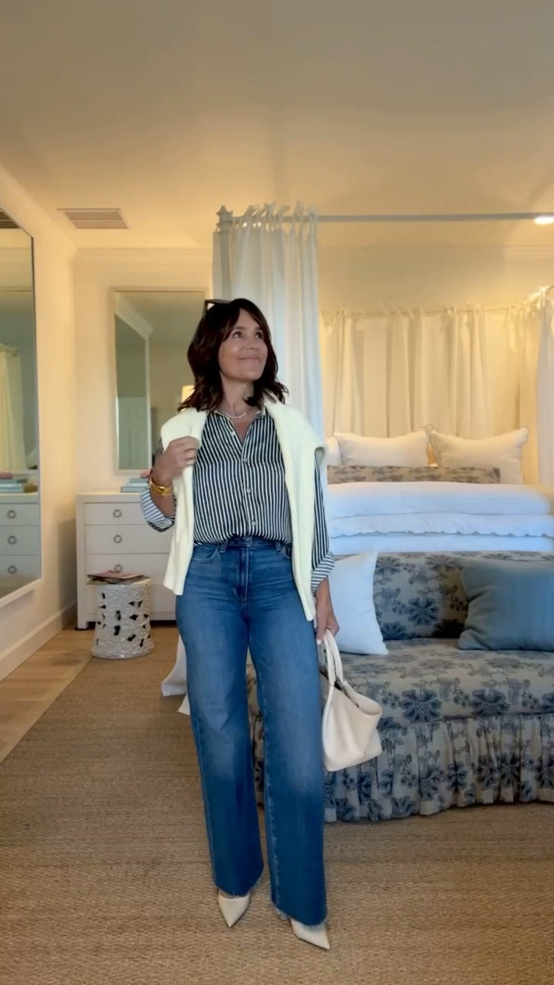 The VIRAL JEANS I talk about all the time! And they are on sale this weekend! I’m also linking some other washes I’m loving right now❤️

#LTKootd #LTKOver40 #LTKgrwm