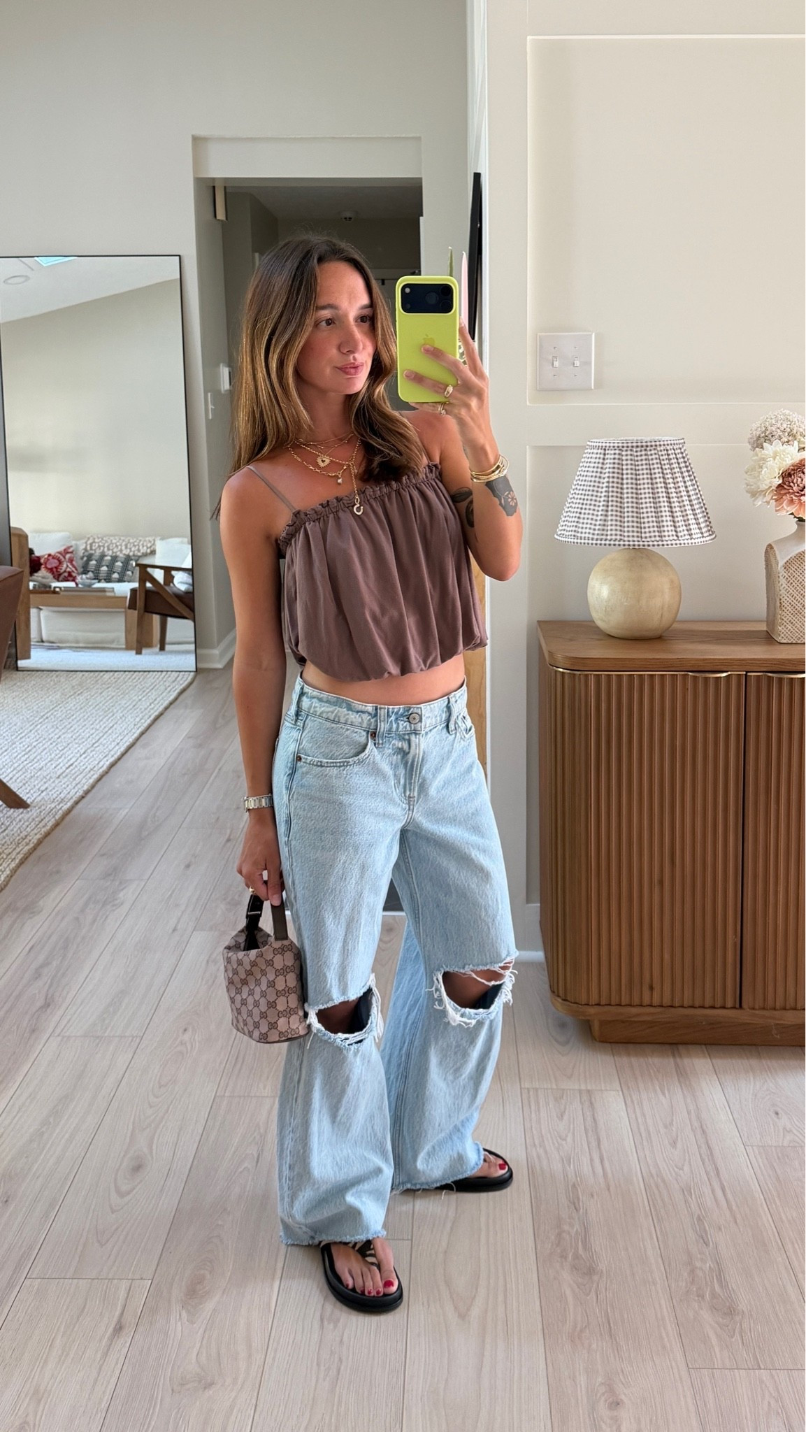 XS top 24 short jeans! Code AFCARRIE for jeans