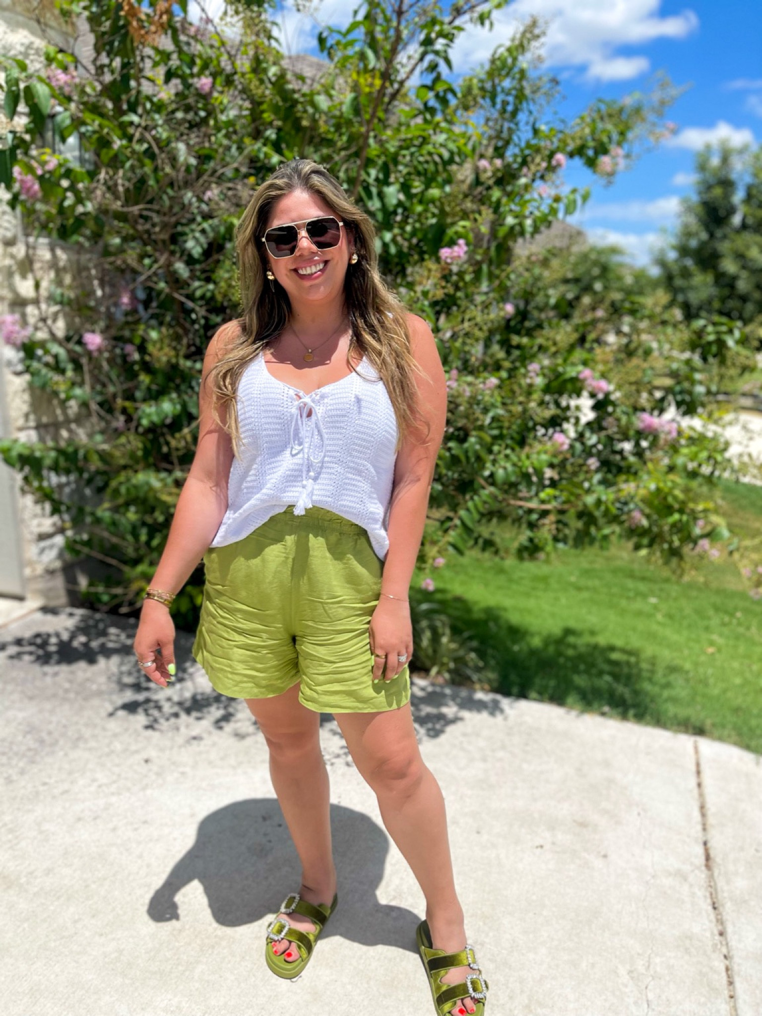 I originally bought this shirt in black and loved it so much I had to get it in white as well! 

#LTKFind #LTKSeasonal #LTKstyletip