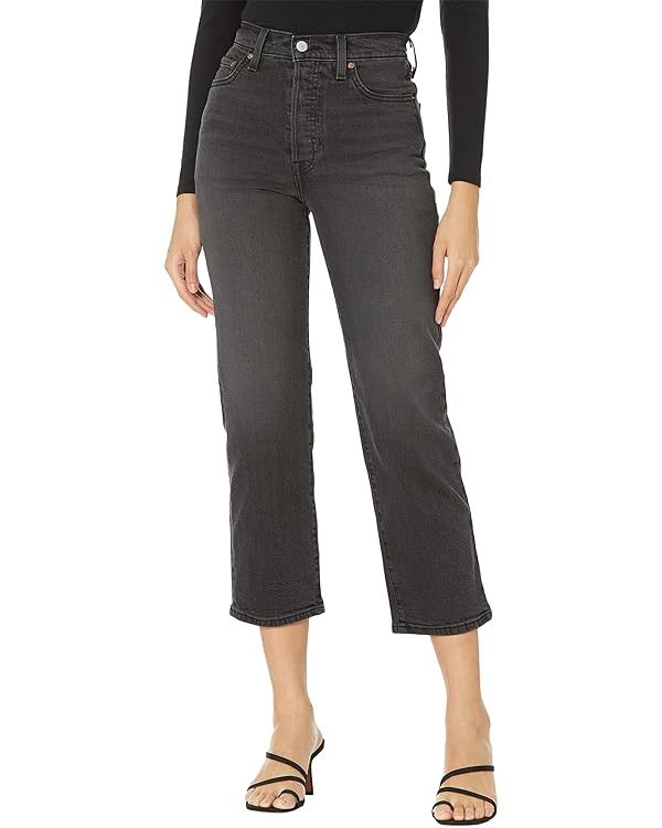 Levi's Women's Ribcage Straight Ankle Jeans | Amazon (US)