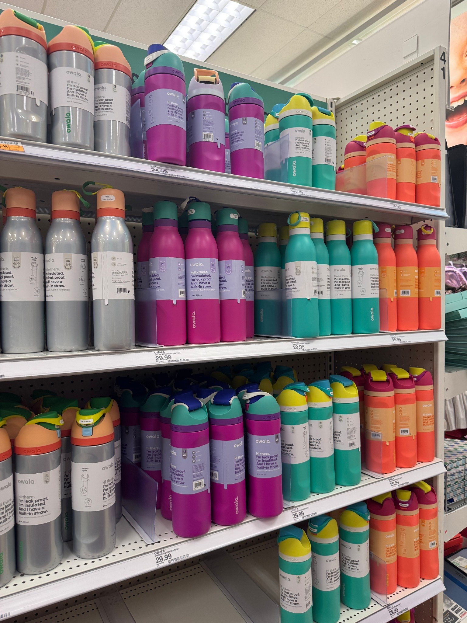 oh em gee the new owala #owala #target #backtoschool

#LTKSeasonal #LTKKids