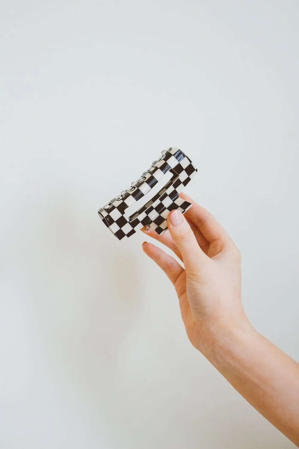 Rad Checkered Claw Clip | Shop Andi