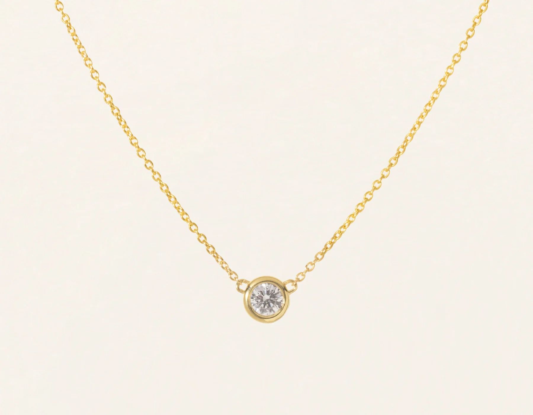 Solitaire Diamond Necklace | Vrai and Oro