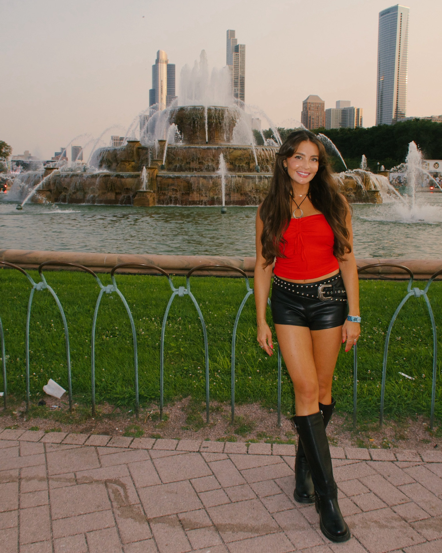 Lollapalooza day 3

Lollapalooza outfit, Lollapalooza, lollapalooza 2025, lolla, lolla 2025, lollapalooza outfits, lollapalooza outfit inspo, lollapalooza outfit ideas, lolla outfits, lolla outfit inspo, lolla outfit ideas, lolla looks, lollapalooza looks, festival outfits, festival season, festival vibes, festival outfit inspo, packing aesthetic, travel aesthetic, Olivia Rodrigo outfit ideas, Olivia Rodrigo concert outfit inspo, festival style, what to wear to lollapalooza, what to wear to a festival, concert style, concert outfit ideas, concert outfit inspo, y2k outfit ideas, y2k festival looks, pop princess aesthetic, y2k aesthetic, micro shorts, riding boots, black riding boots , clairo concert

#LTKSeasonal #LTKStyleTip #LTKParties