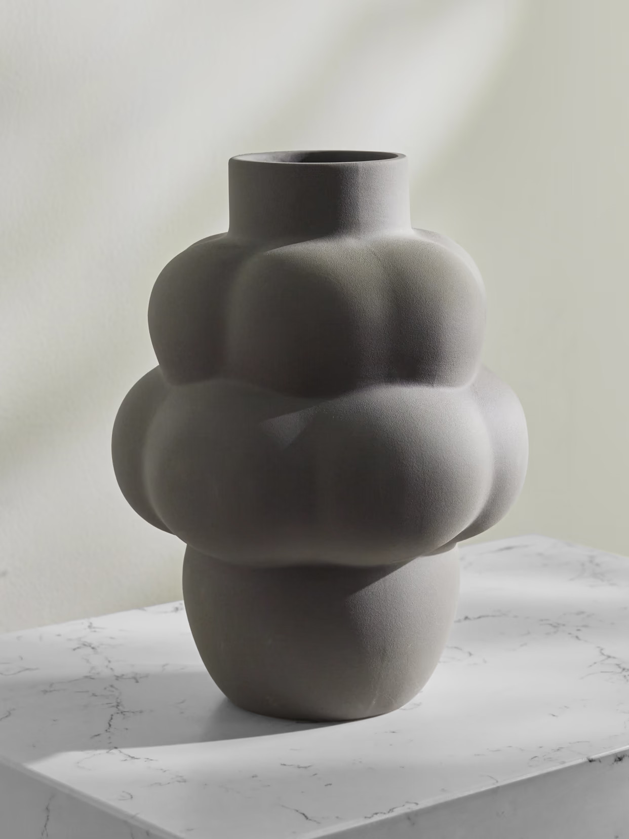 LOUISE ROE - 04 Balloon Ceramic Vase - Gray | NET-A-PORTER (UK & EU)