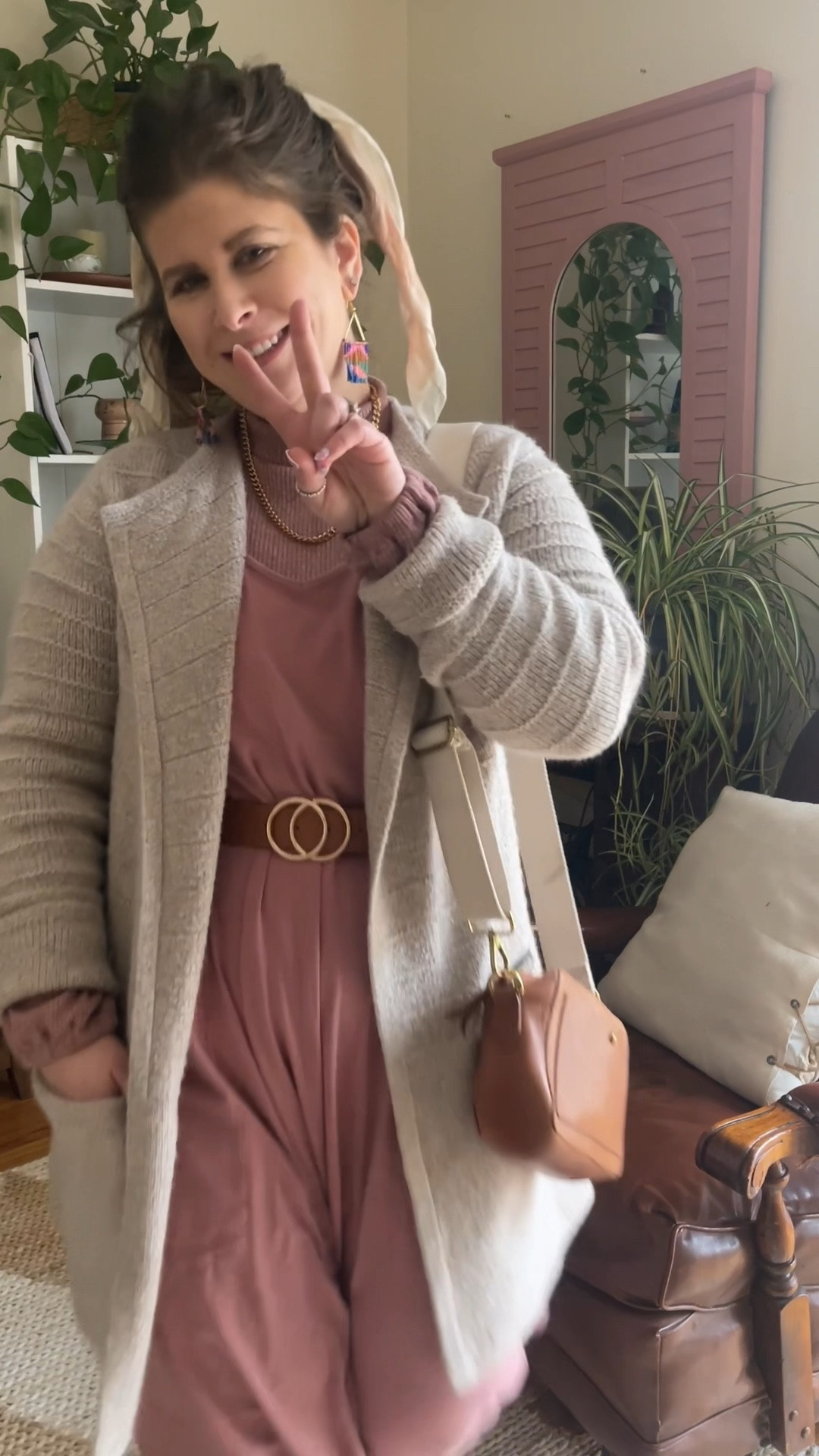 Wear vs styling a loose romper

#LTKstyletip #LTKfindsunder50 #LTKfindsunder100