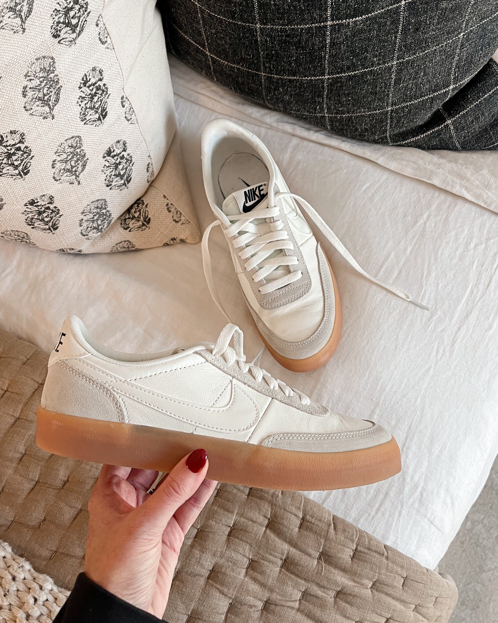 My favorite neutral sneakers - fit true to size 

#LTKActive #LTKFindsUnder100 #LTKSeasonal