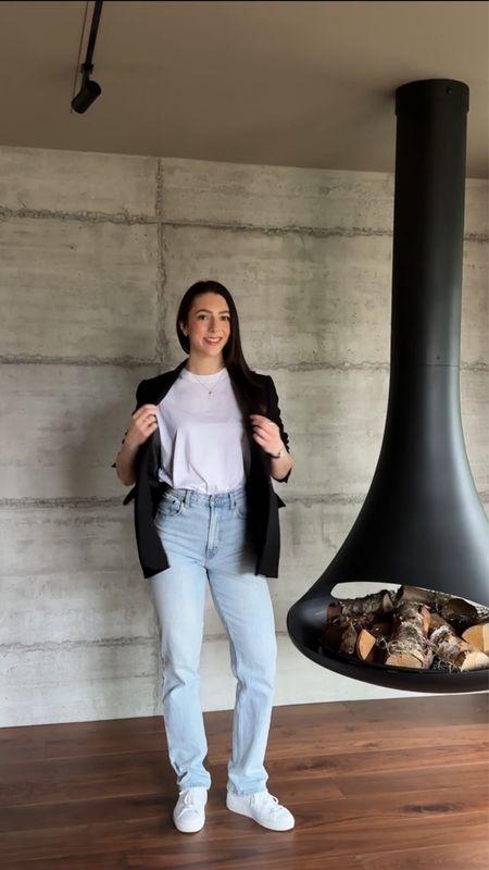 Wardrobe staples, wardrobe essentials, spring outfit, basics, brunch outfit, H&M, Whistles, Cos, Abercrombie and Fitch, Mango, white tee, blue jeans, Levi’s, white trainers, white t-shirt, black blazer