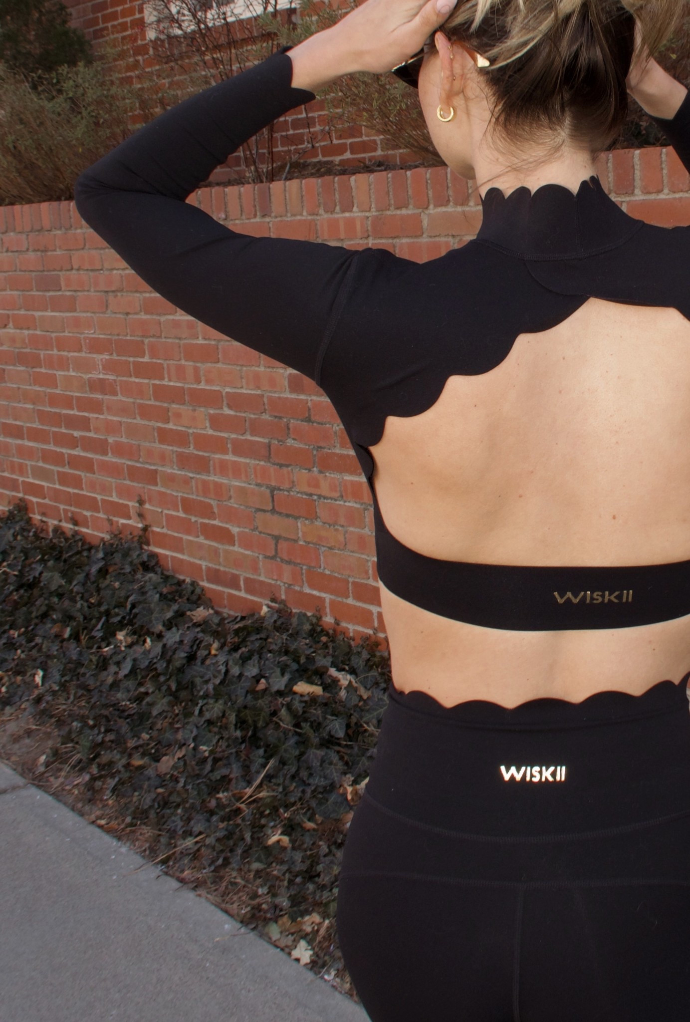 Obsessed with this set! 🖤

(The stock photos are wrong but the correct items are linked) 

#LTKfitnessgoals #LTKmorningroutine #LTKootd