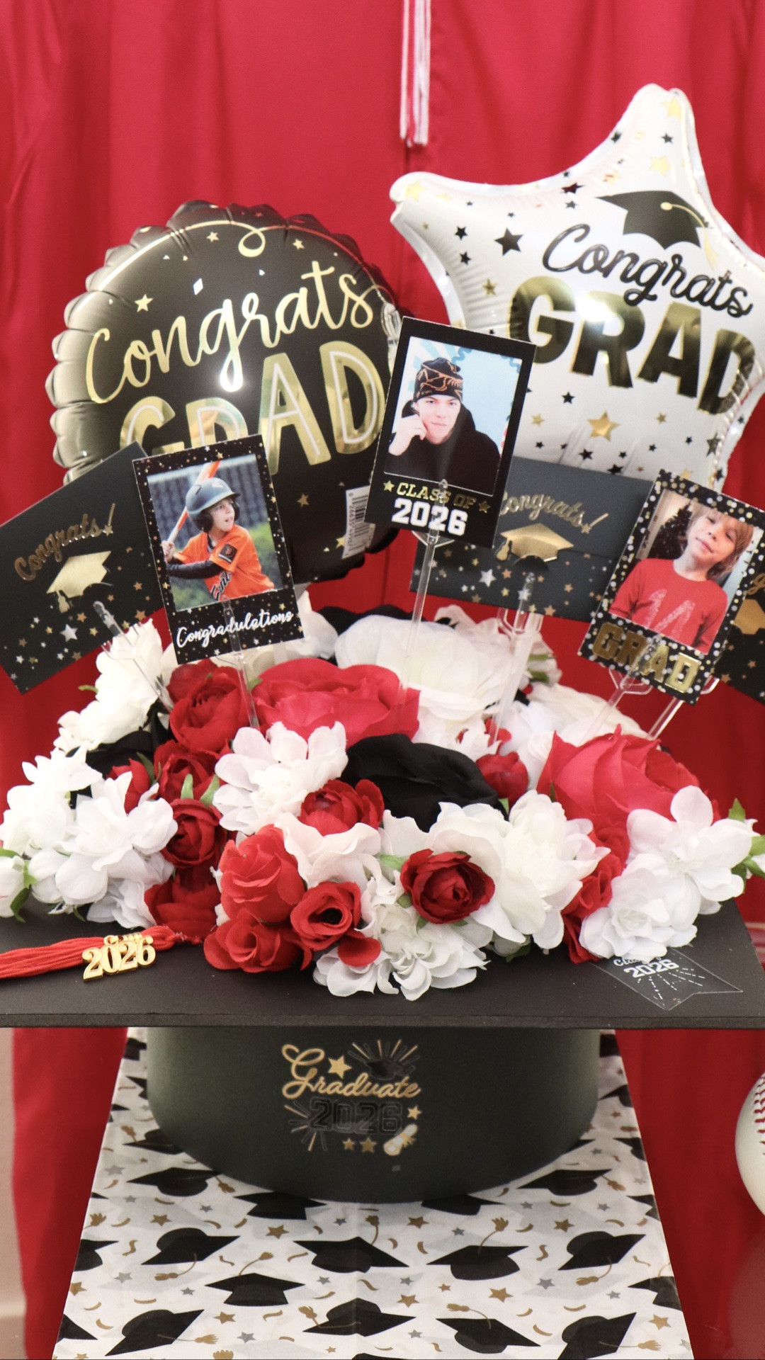 A graduation gift they'll actually remember. 🎓

A plain vase, some foam core and black cardstock — and suddenly you have a DIY grad cap filled with everything they love. 

Florals, their tassel, grad balloons, photos and gift cards all in one.
The trick? Floral picks. They let you tuck photos and gift cards straight into any floral arrangement — game changer for gifting season.

I got everything from Michaels — even the mini grad photo frames & gift card envelopes.

#MakeItWithMichaels
#MichaelsMakers #everythingtocreateanything #diygradgift #classof2026

#LTKmomlife #LTKSeasonal #LTKKids