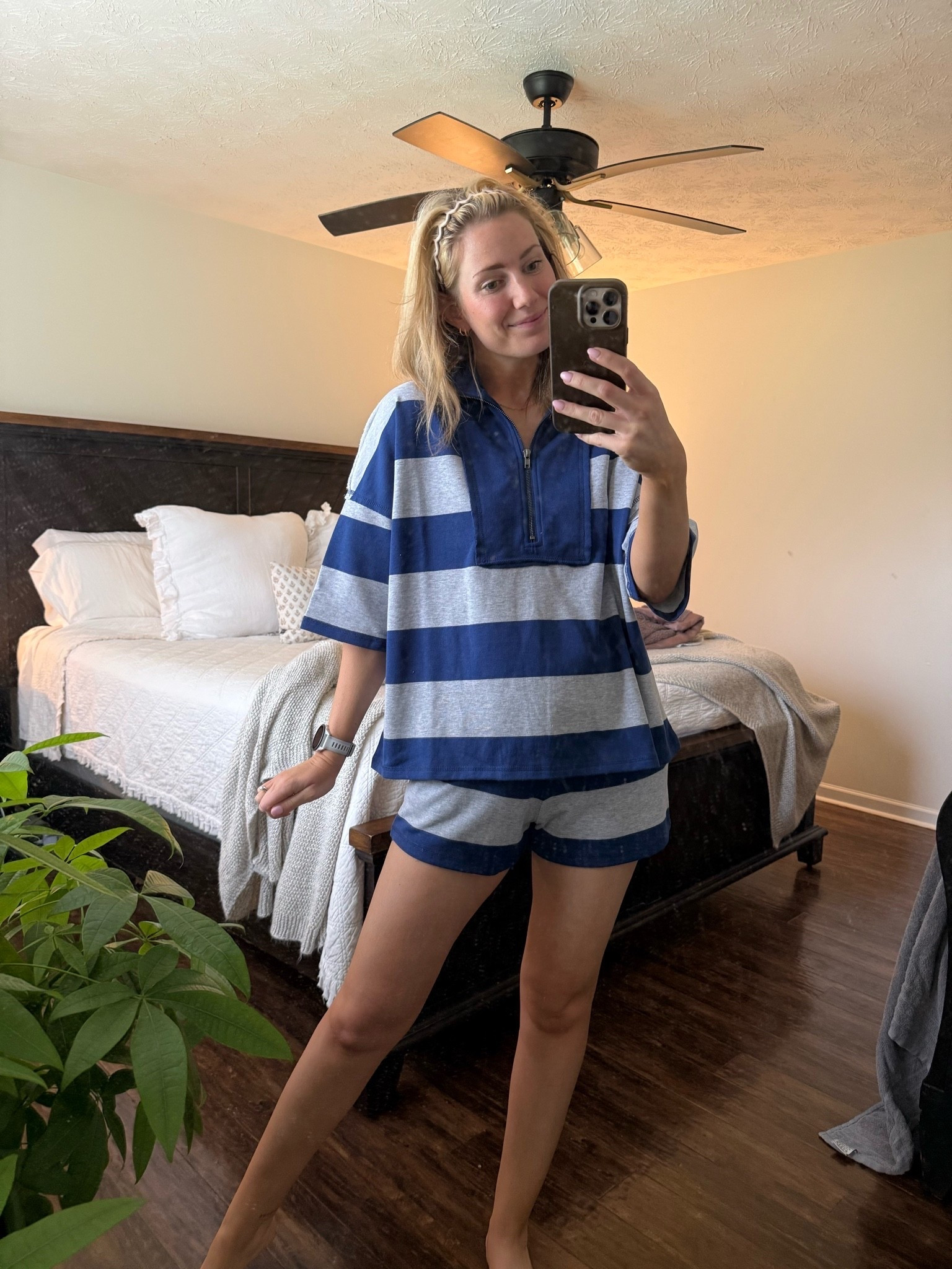 small in my WT set🦋💙

#LTKgrwm #LTKootd #LTKmomlife