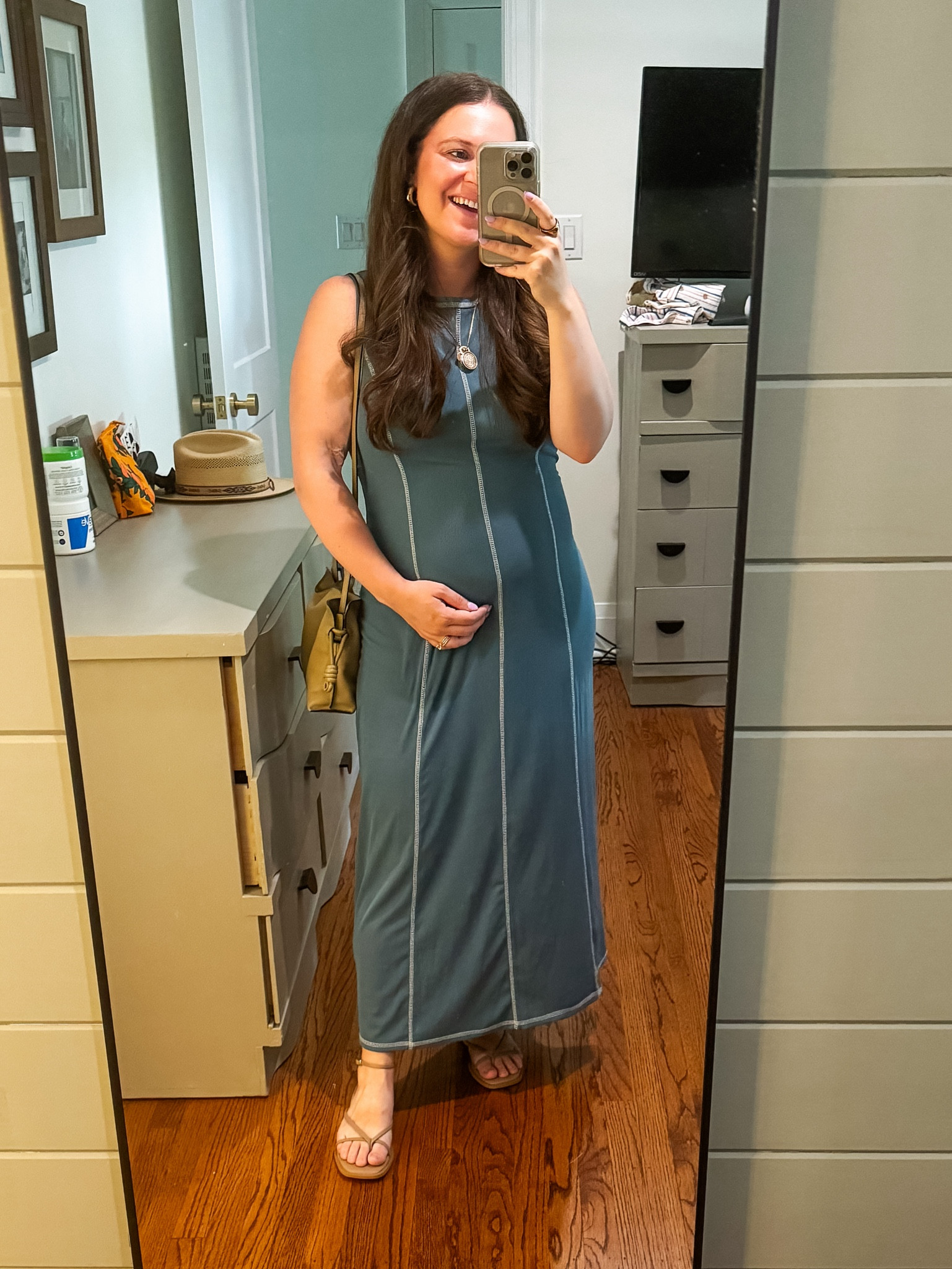 Dressed up for my wife’s birthday dinner! Love this dress!! I might also get it in cream. I’m wearing L