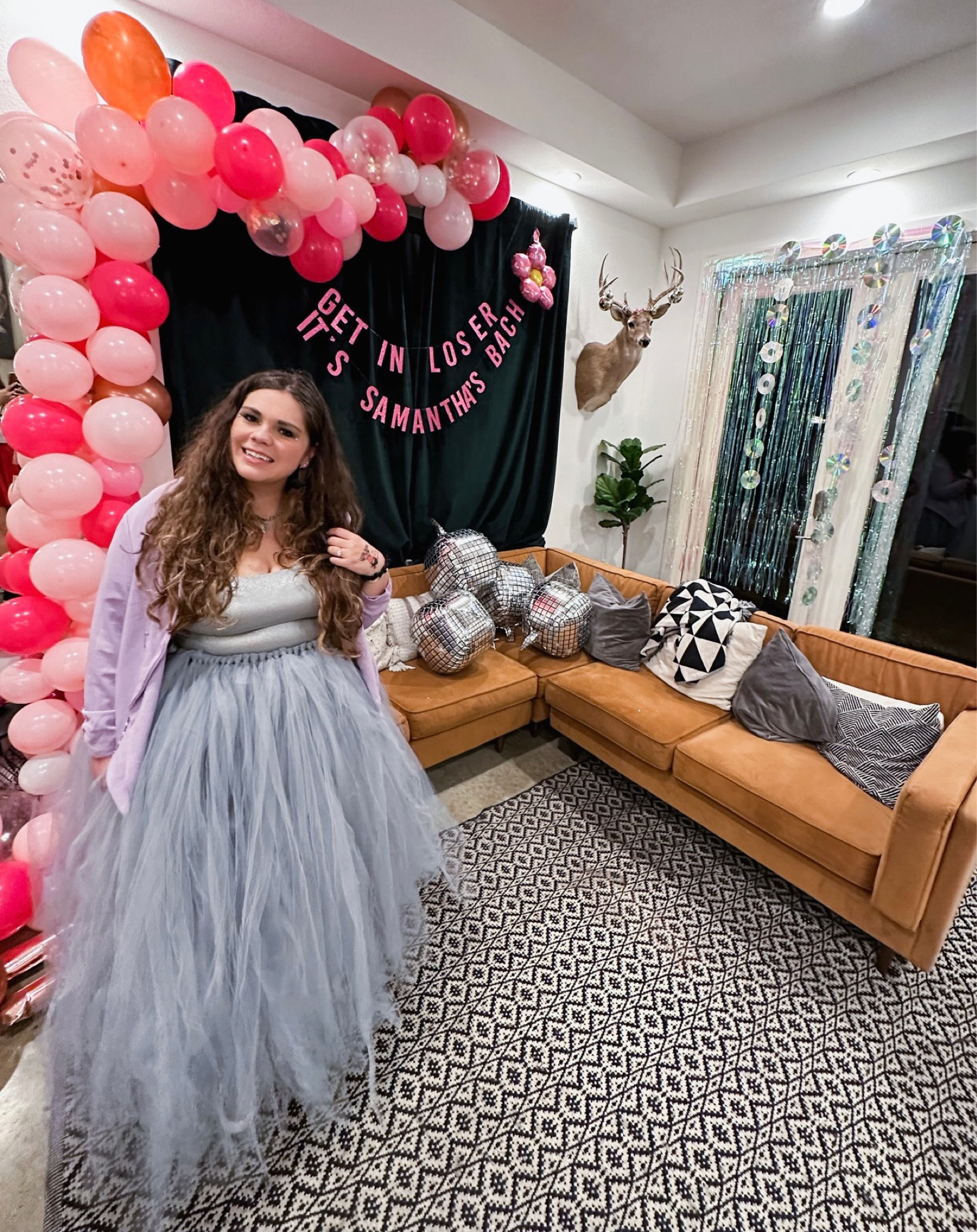 Lizzie McGuire vibes for my throwbach✨


Y2K
Bachelorette 

#LTKcurves #LTKwedding