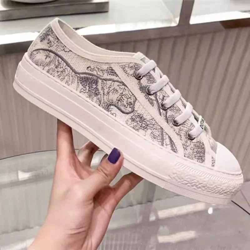 Designer Sneakers Shoes Reflective Sneakers Vintage Suede Trainers Fashion Stylist ShoesPatchwork... | DHGate