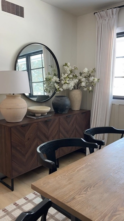 Cozy breakfast nook views

#LTKHome #LTKSaleAlert