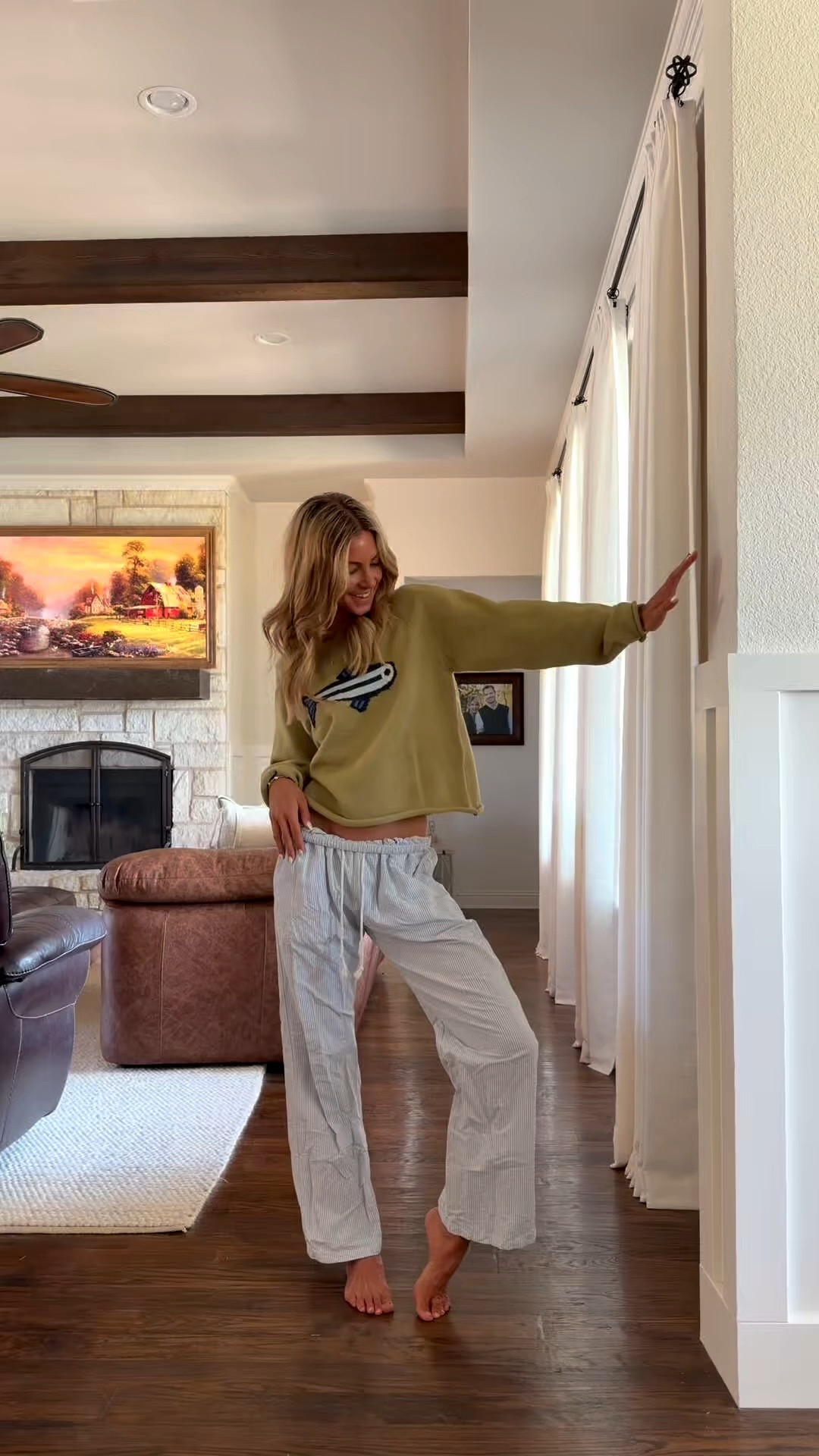 TRENDY SPRING SWEATER 

#LTKSeasonal #LTKootd