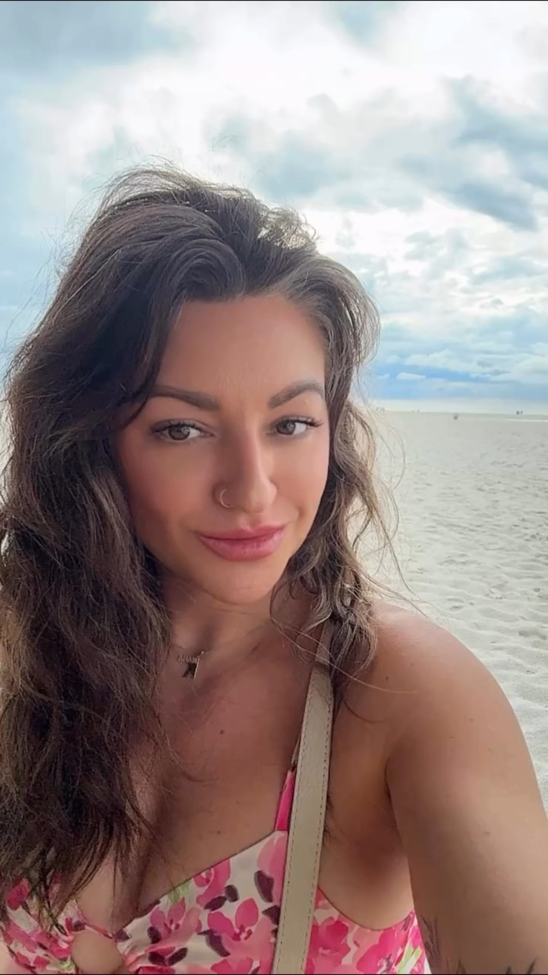 Hey friends—let’s reintroduce ourselves!

Hi, I’m Kasey Montes—a busy full-time working mom and wife who loves hunting down realistic, affordable, and stylish outfits and adorable home finds. Everything I tag lives on my LTK page (link in bio!), where you’ll find curated looks and home pieces that are budget-friendly and on-trend.

Join me as I showcase stylish, affordable outfits that are realistic and perfect for everyday wear, along with cozy home finds that look more expensive than they are. 

Tell me what you’d love to see next—outfit ideas, decor hacks, or budget buys.

Drop a comment and introduce yourself—I’d love to get to know you, too! ❤️

#LTKunder50 #LTKhome #LTKStyleTip #MomLife #WifeLife #over40fashion #over40style #momstyle

#LTKdayinmylife #LTKstorytime #LTKmomlife