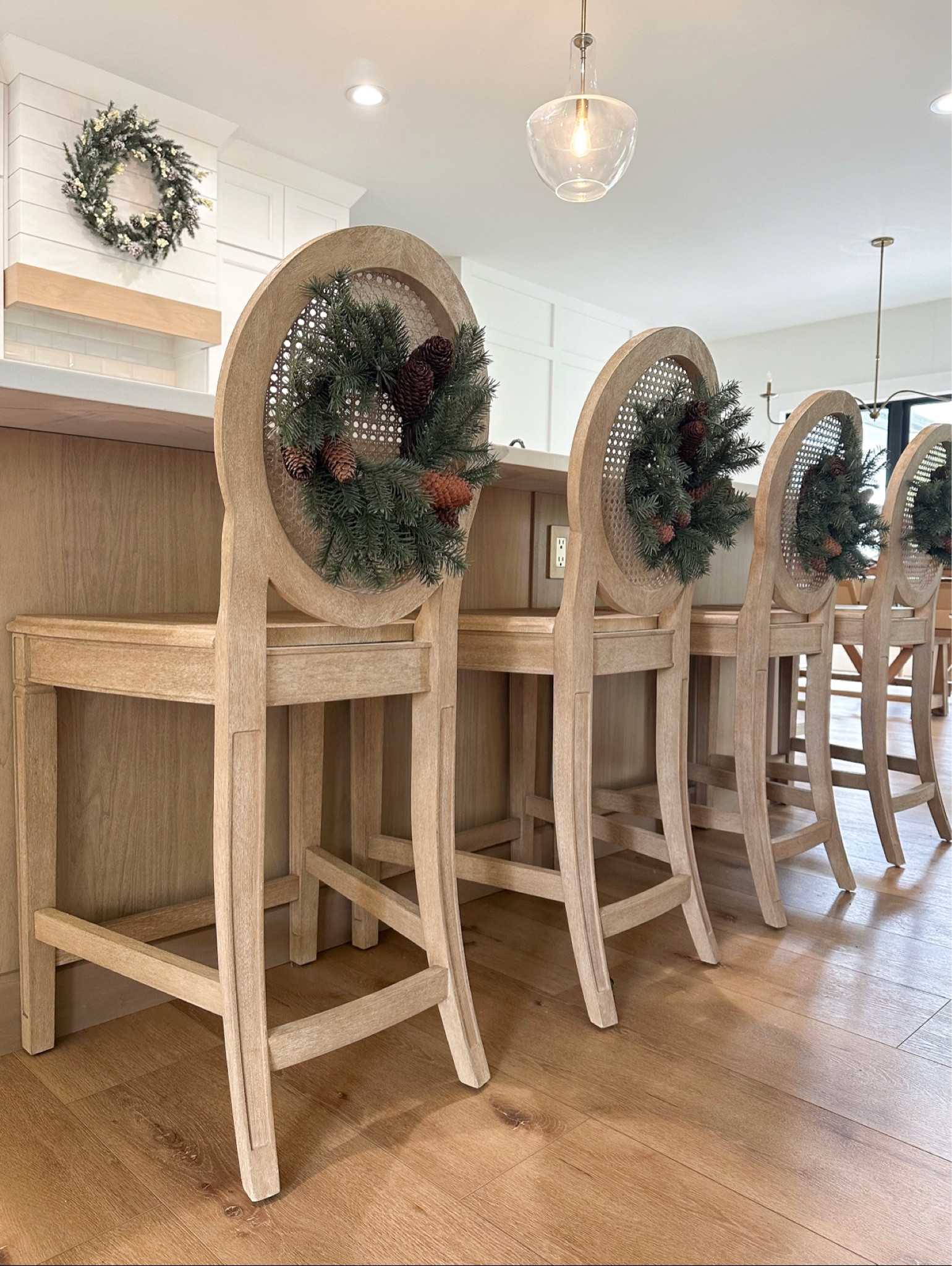 
Bar height, swivel, backless, upholstered, metal, modern, leather, adjustable, wooden, industrial, padded seat, footrest, sleek design, counter height, minimalist, farmhouse, mid-century, tufted, chrome, contemporary

#LTKHolidaySale #LTKhome #LTKSeasonal