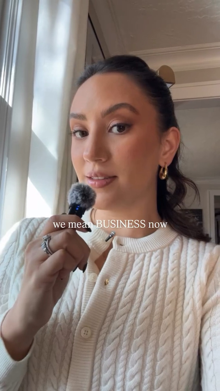 we mean BUSINESS now🎤

Mini wireless lav mic for recording videos! Adding this to my content creator faves! Super easy to use, comes with 2 mics and charger

#LTKCyberWeek #LTKvlog