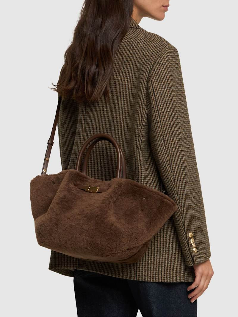 Midi New York shearling tote bag | Luisaviaroma