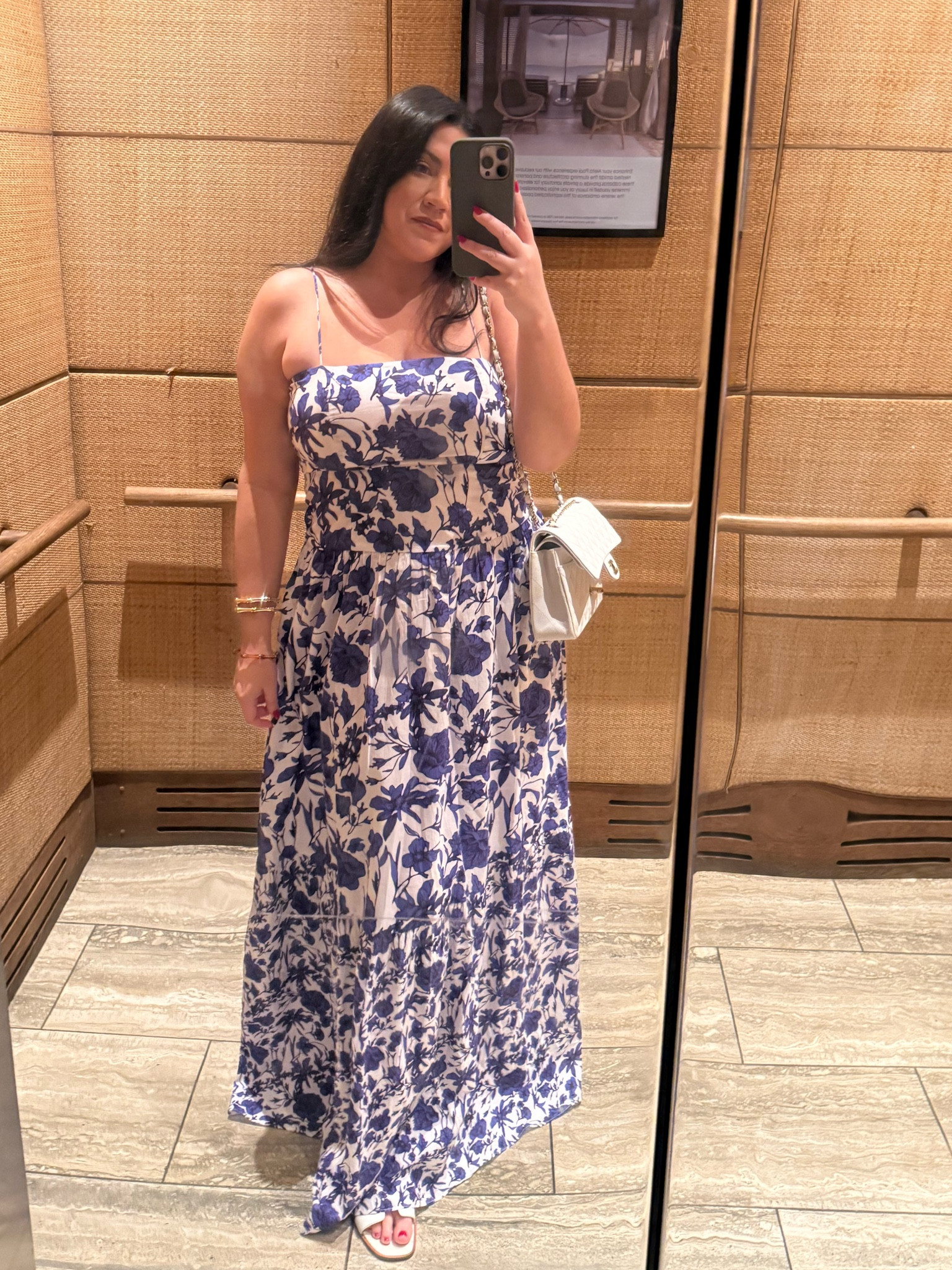Love this light weight maxi for under $150. Perfect for resort wear!

#LTKMidsize #LTKTravel #LTKSeasonal
