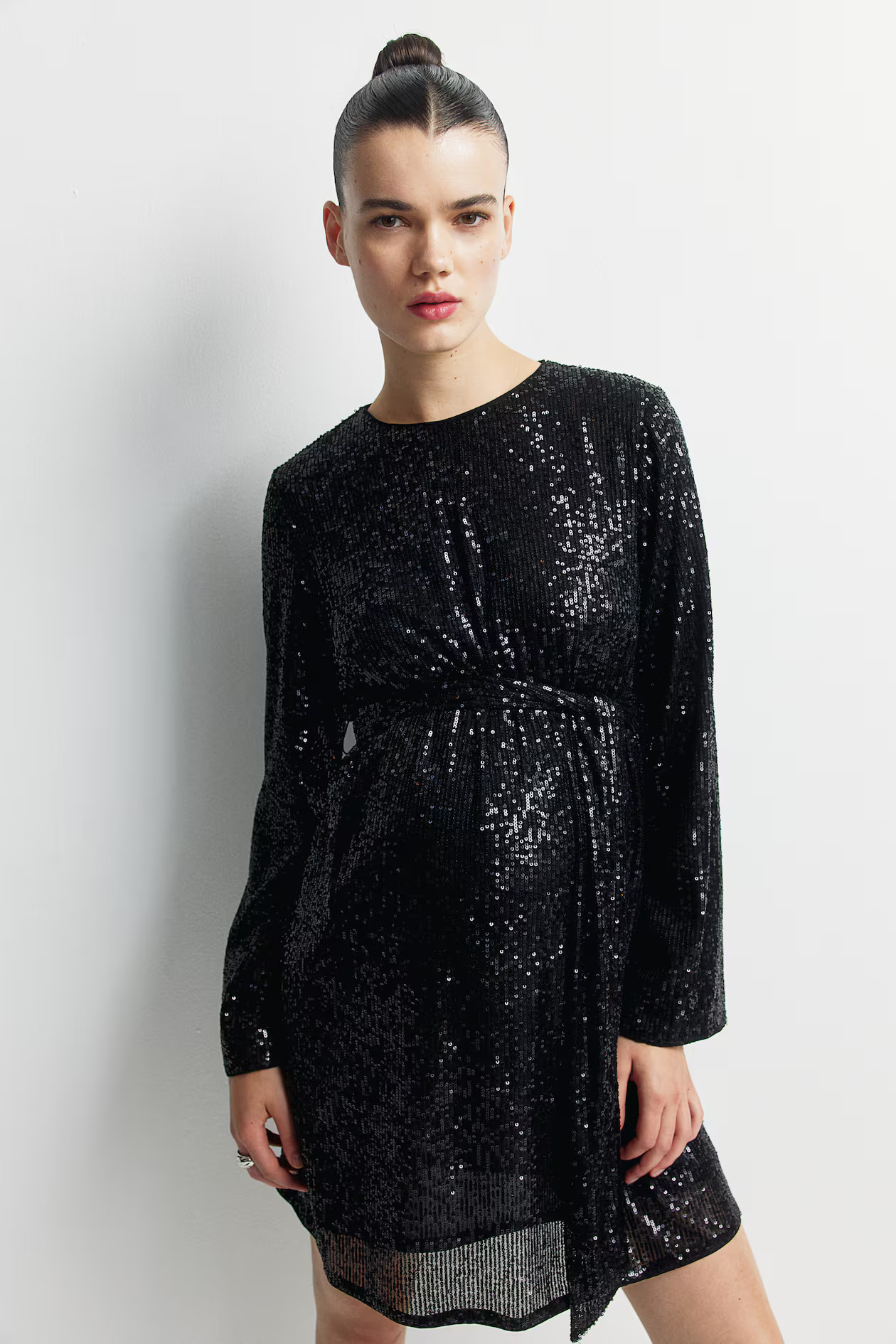MAMA Sequined Tie-Belt Dress - Black - Ladies | H&M US | H&M (US + CA)