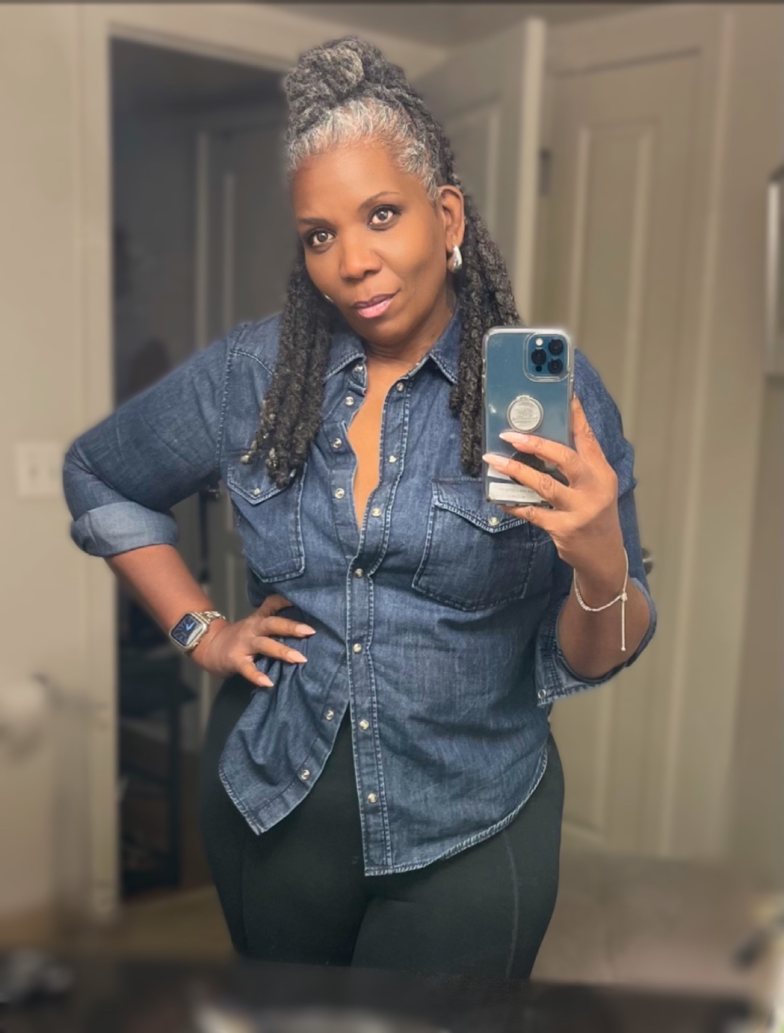 More closet staples to build out your transitional wardrobe ➡️ I love a great pair of high waist leggings in a heavy scuba fabric to contour my waist & bum.  Paired with my fave denim shirt (this one is $25!) is a great look with sneakers (casual) or booties (up leveled casual). 

#LTKFindsUnder50 #LTKSaleAlert #LTKStyleTip