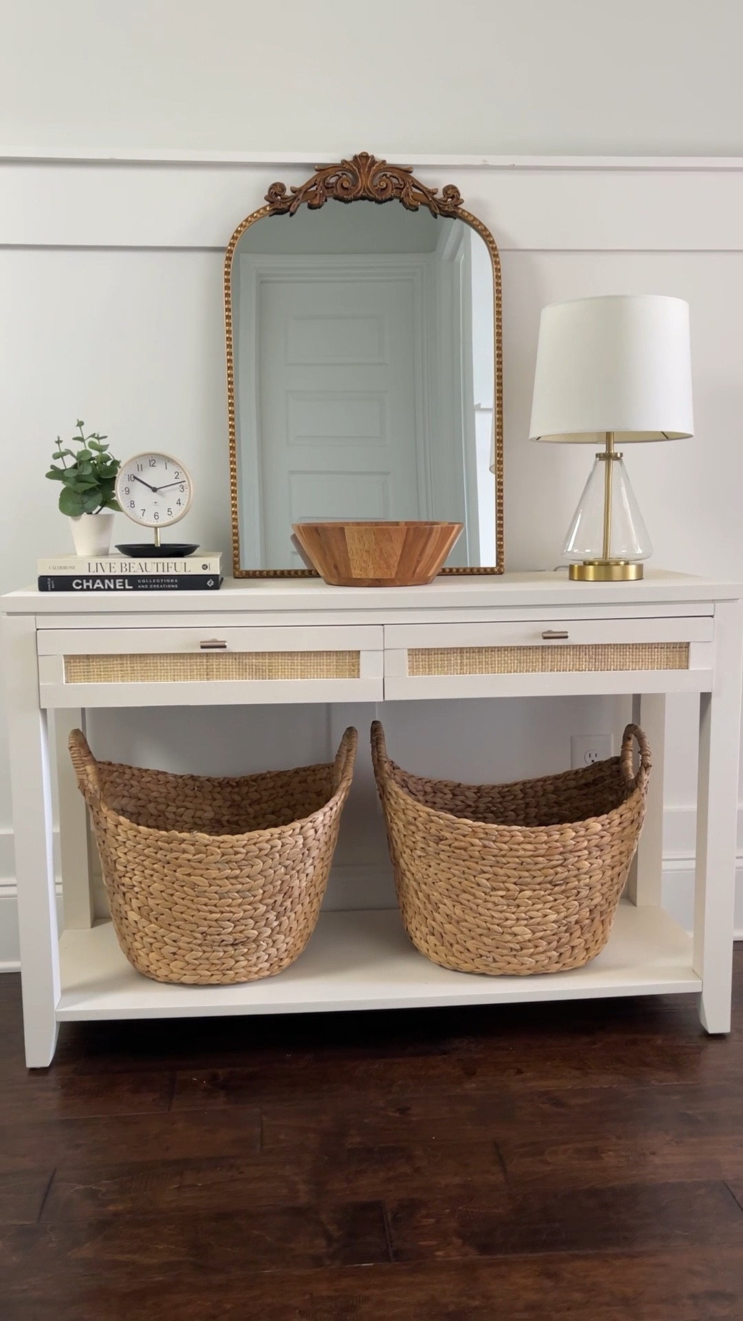 This detailed arch gold metal mirror is my favorite home decor purchase from Walmart this year. Super affordable and great quality for the price. It’s perfect for my entryway.

#LTKhome