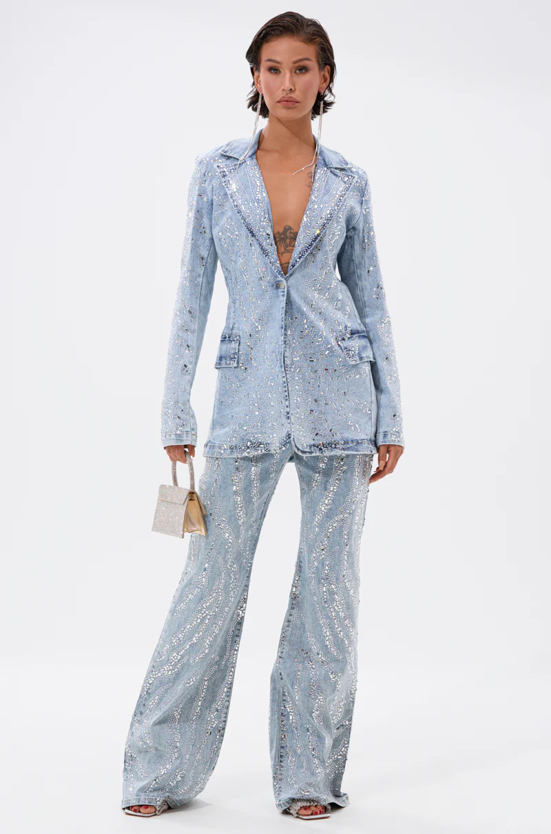 AKIRA Diamonds Dancing Denim Flare Pants | Size Medium | AKIRA