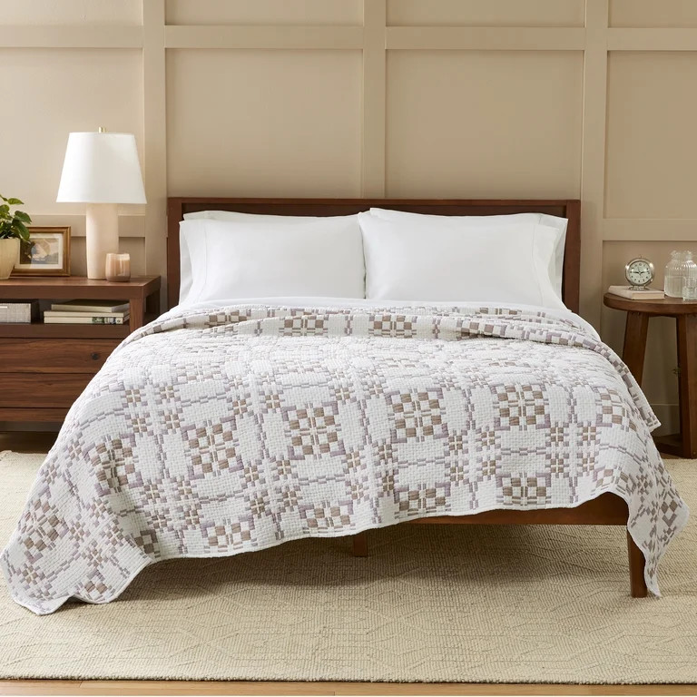 Better Homes & Gardens Modern Mosaic Quilt, King, Vanilla Dream, Reversible Bedding | Walmart (US)