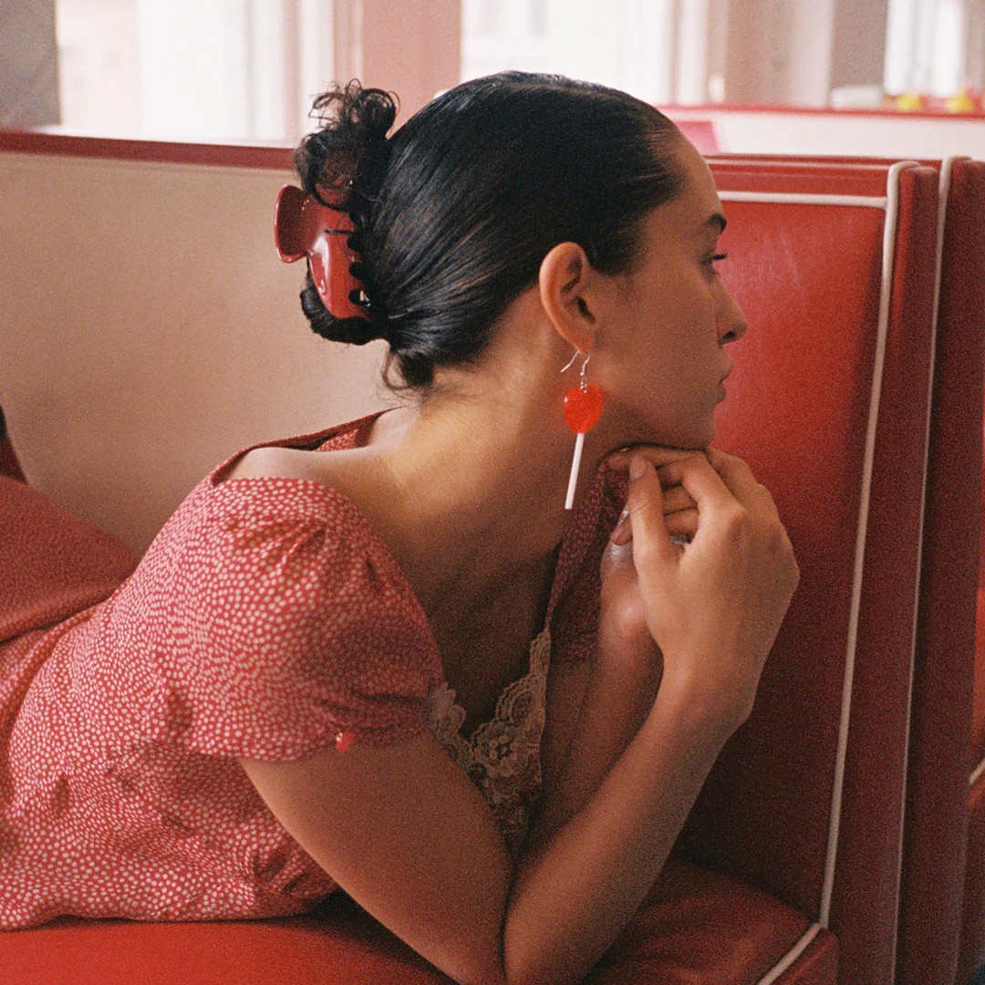 Big Effing Clip in Cherry Kiss | Emi Jay