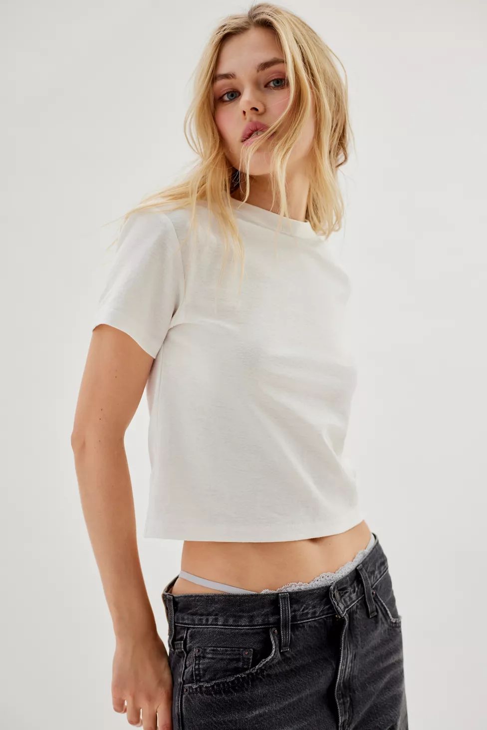 BDG Universal Shrunken Tee | Urban Outfitters (US and RoW)