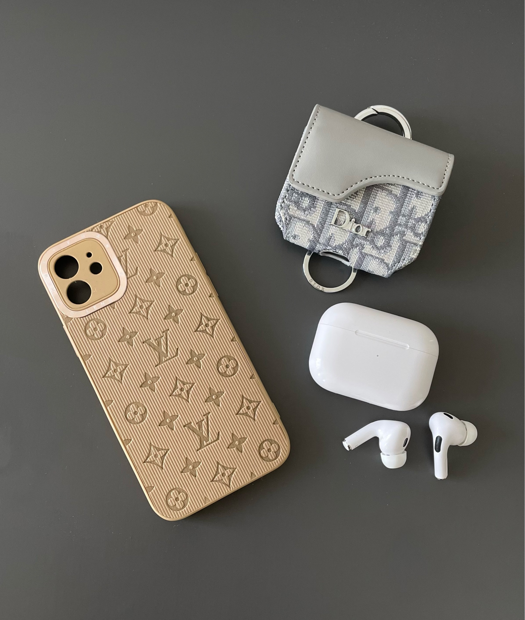 Airpods Case Dior in 2023  Luxury iphone cases, Cute ipod cases, Dior