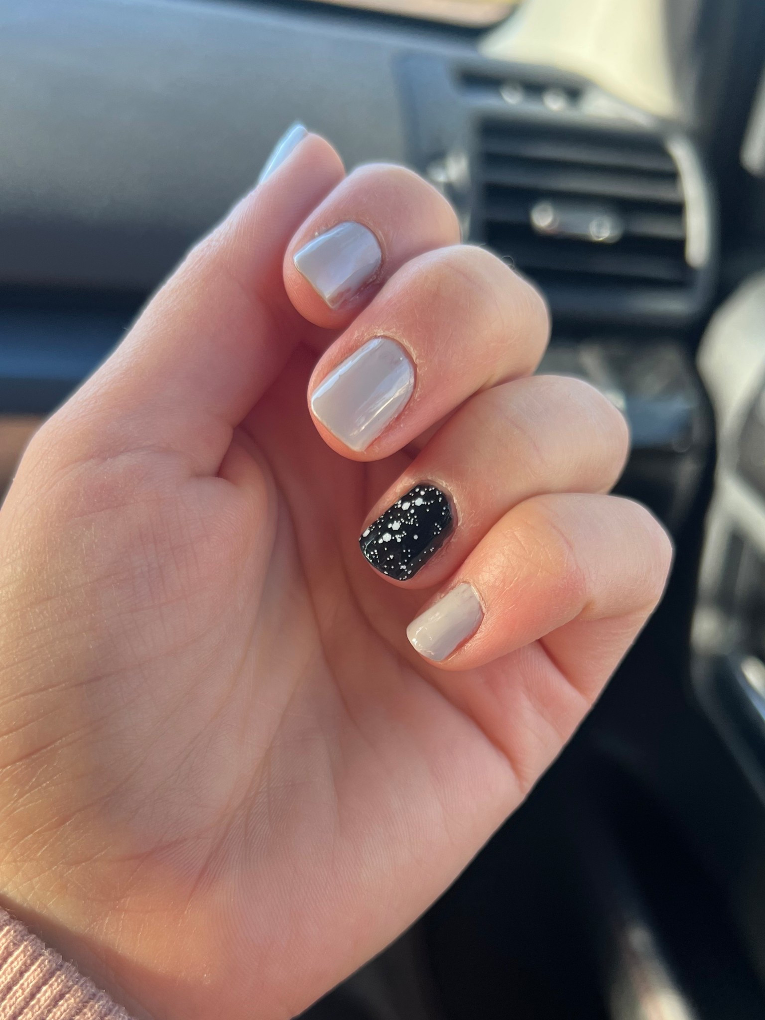 Fall nail inspo 

#LTKBeauty #LTKFindsUnder50 #LTKSaleAlert