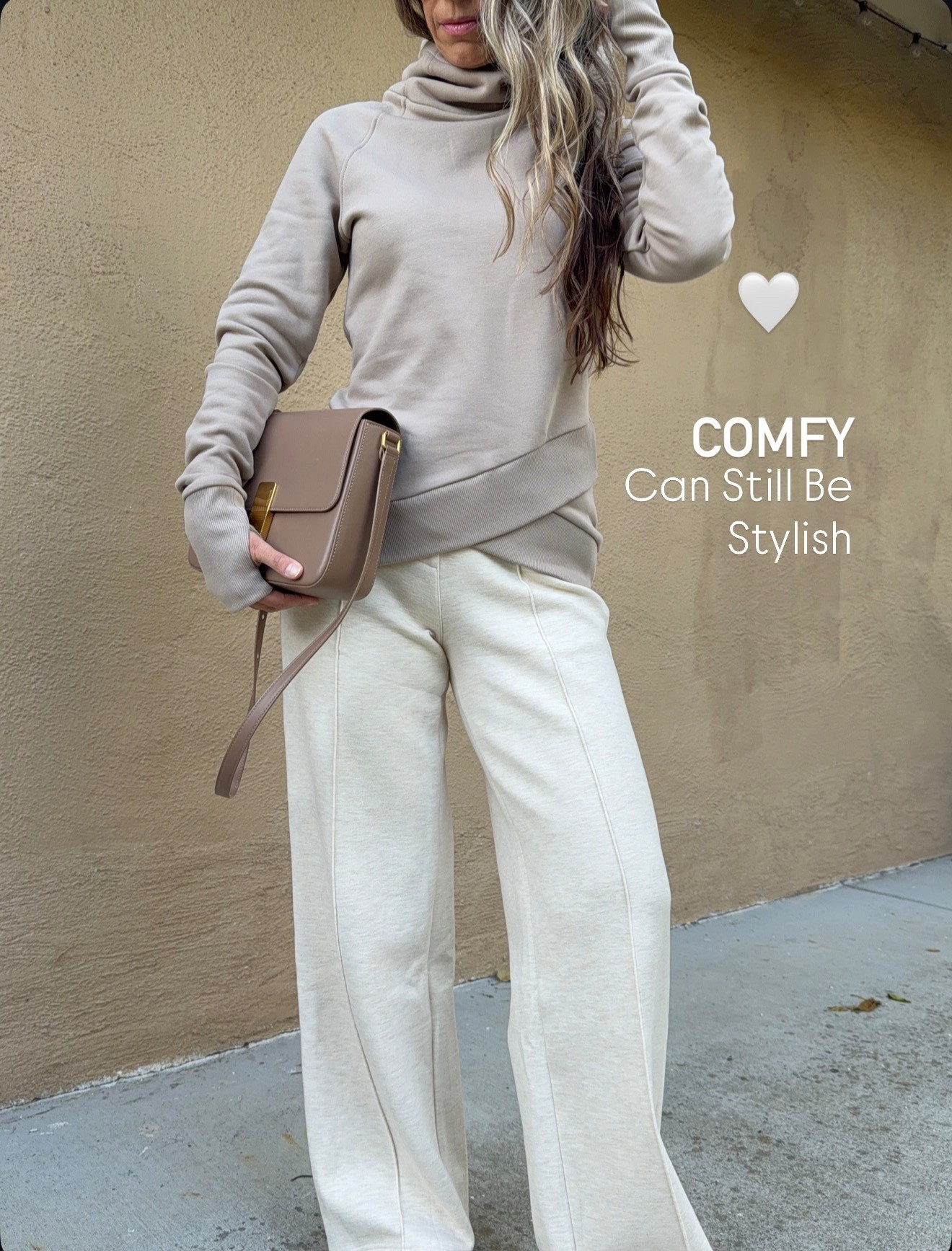 Hoodie sz S
Pants are like sweatpants but looks great sz s

I’m 5’5” 122 lbs 



#LTKFindsUnder100 #LTKSeasonal #LTKFindsUnder50