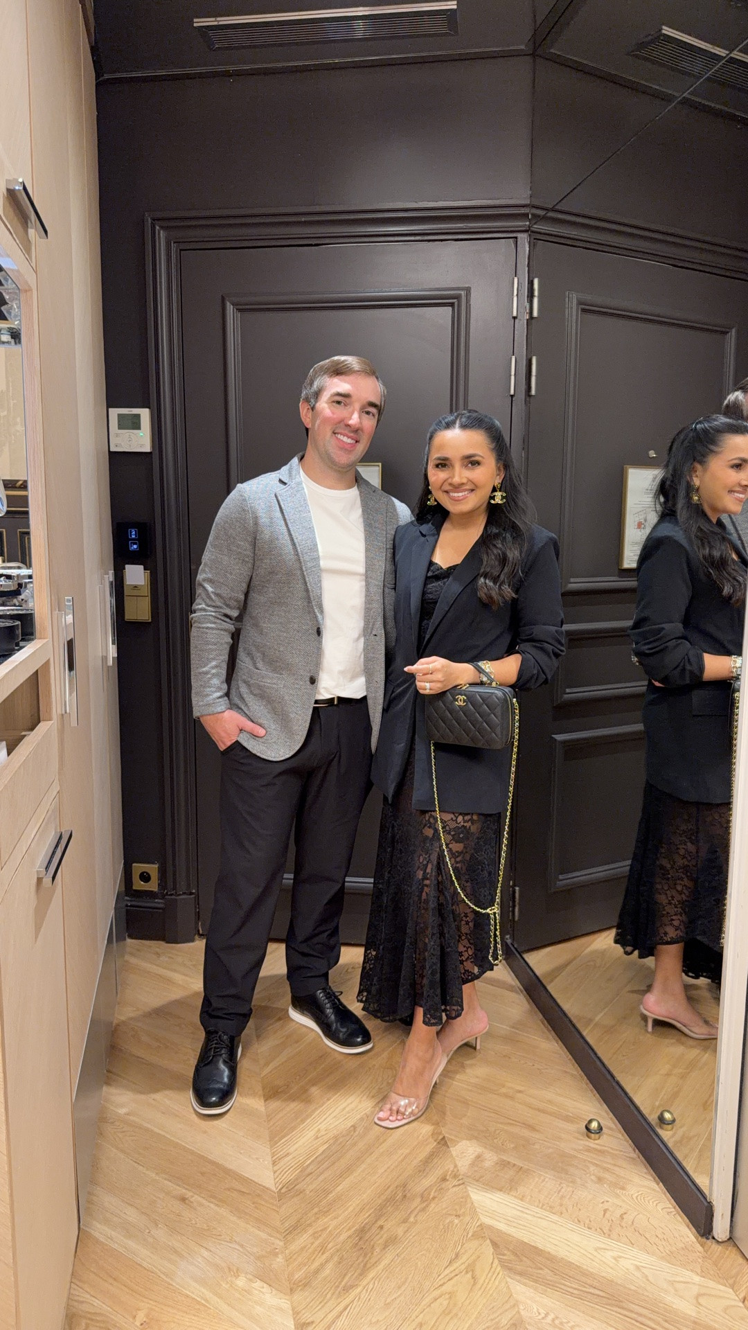 Dinner in Paris!
Black dress size xs TTS 
Black blazer is old, similar linked 
Clear heels size 5 TTS
Bag - Viverelle code: RACHELMIRANDA for your first month free

#LTKTravel #LTKPetite #LTKootd