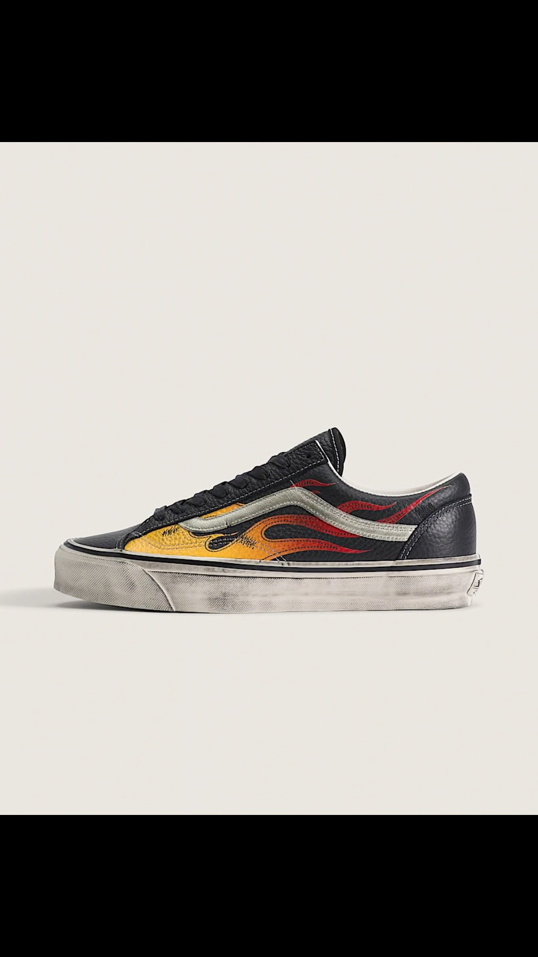Premium Old Skool 36 Shoe
Lifestyle, Icon, Archive Flame, Leather, Cushioning

#LTKMidsize #LTKActive #LTKU