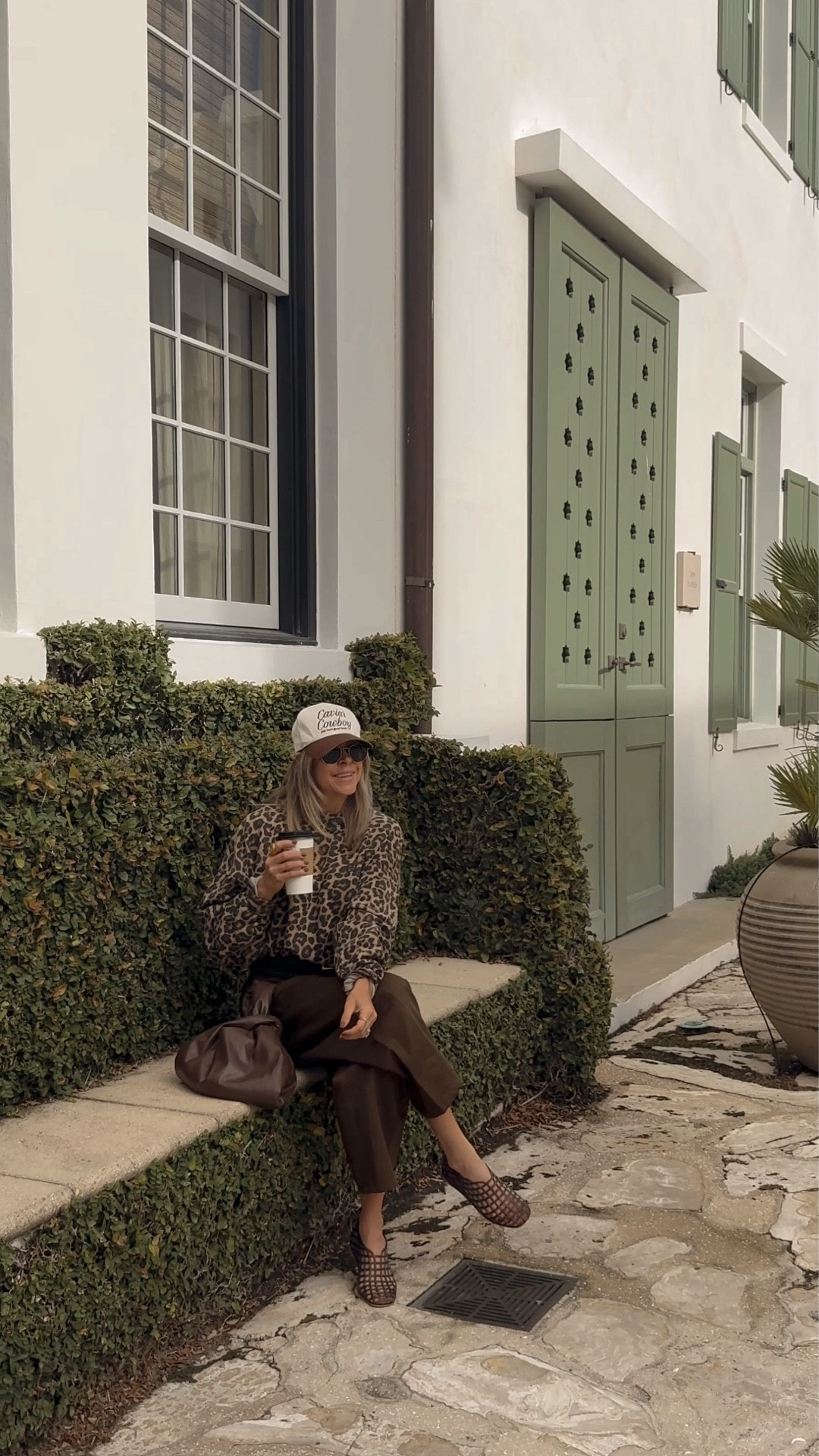 Comfy + chic fall outfit idea, featuring barrel jeans, the coziest leopard sweatshirt, and my go to Fall jellies that are 56% off! 

#LTKFindsUnder50 #LTKOver40 #LTKSeasonal